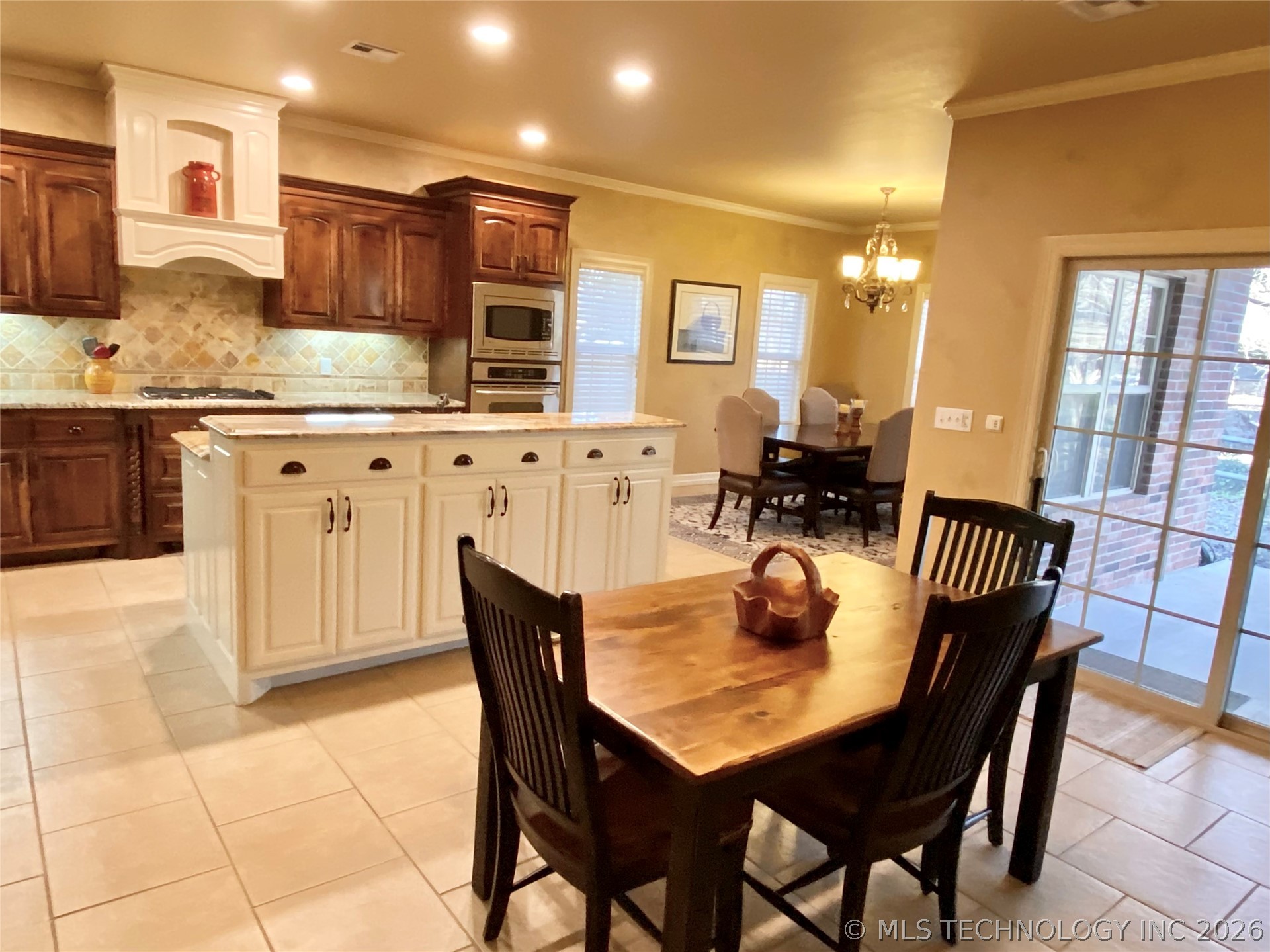13822 S 18th Place Bixby OK 74008