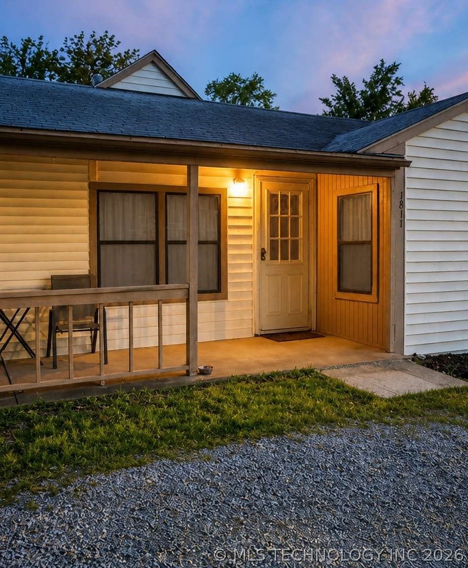 1811 W Broadway Street Collinsville OK 74021