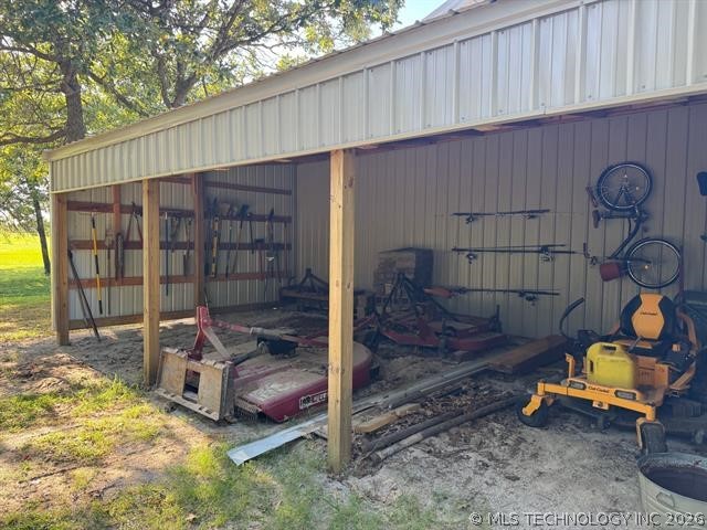 1429 County Road 2150 Skiatook OK 74070