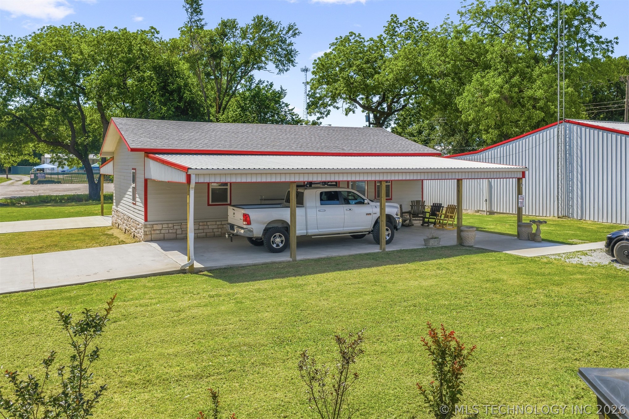904 W Main Marietta OK 73448