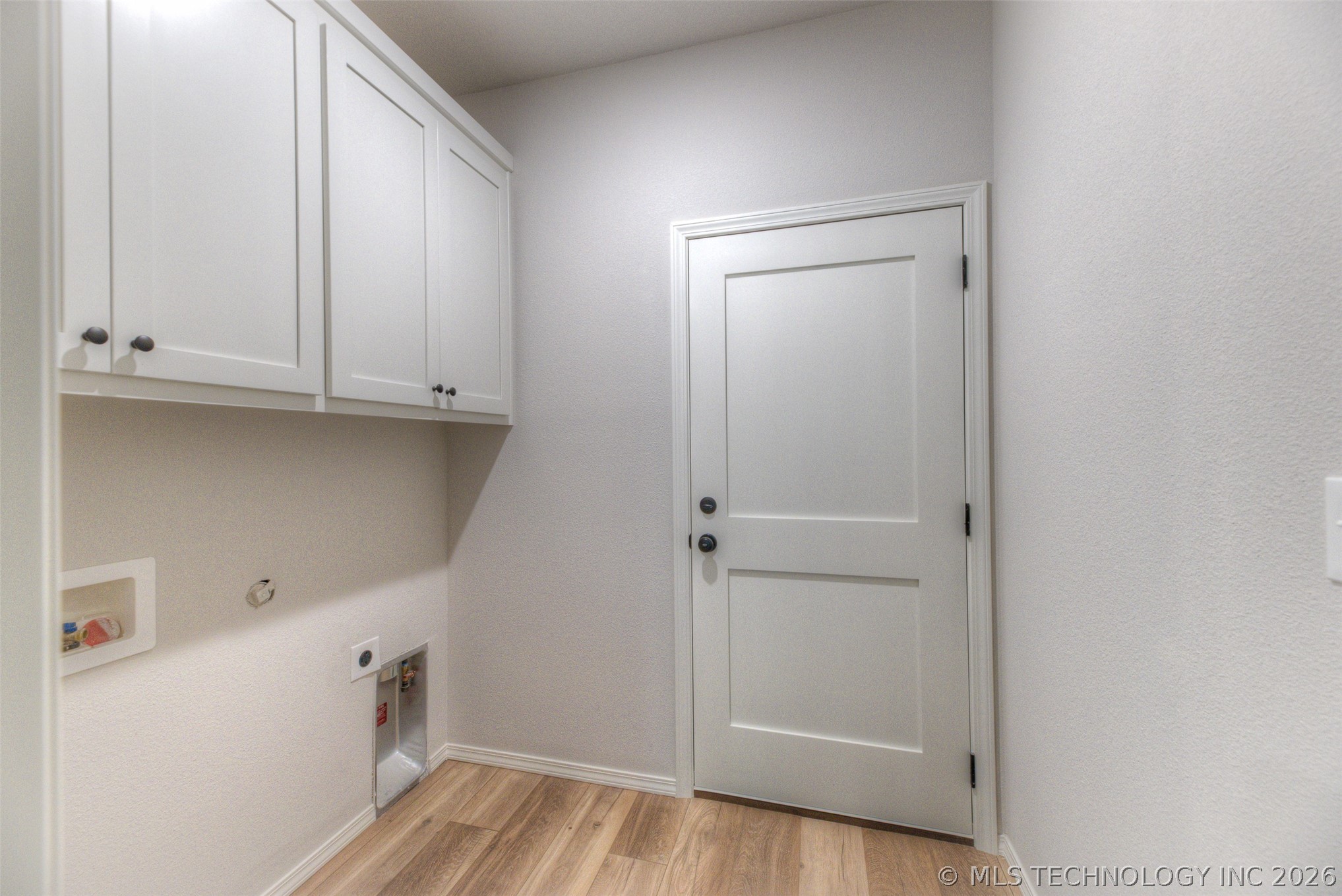 2561 W 66th Place S Tulsa OK 74132