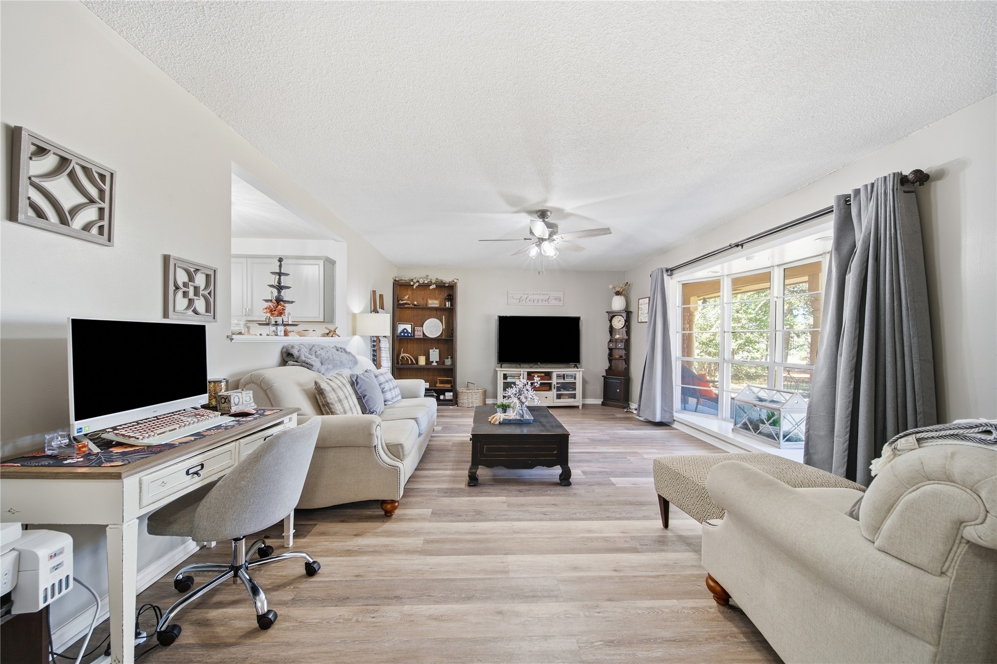 372099 E 1000 Road Castle OK 74833