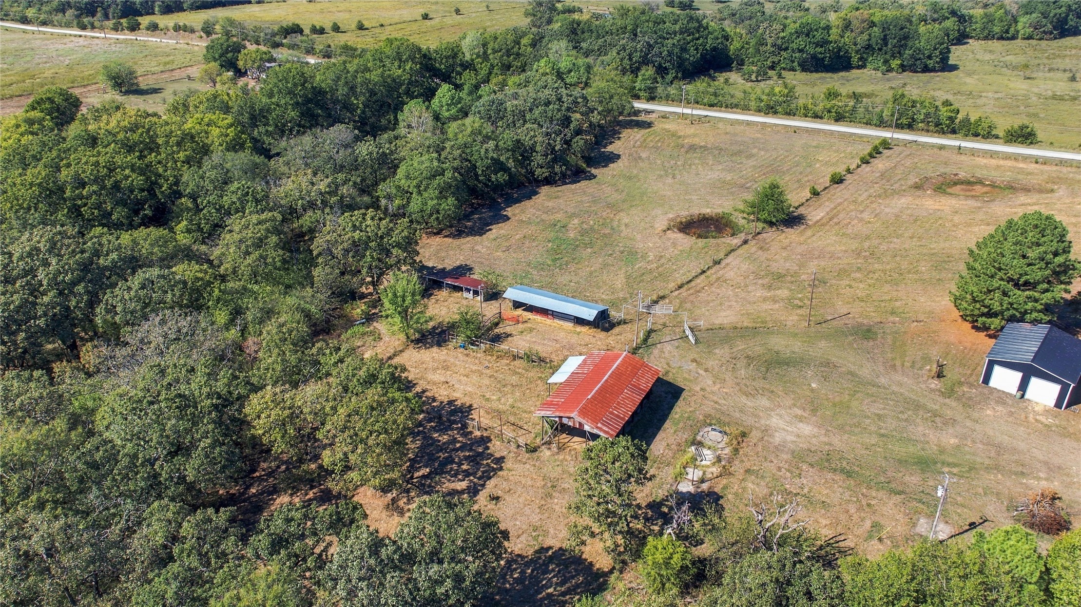 372099 E 1000 Road Castle OK 74833