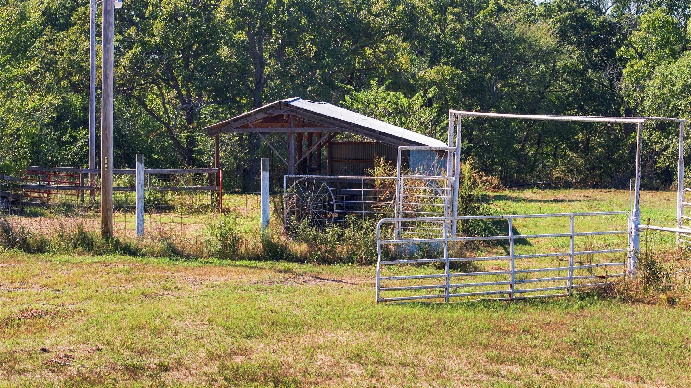 372099 E 1000 Road Castle OK 74833