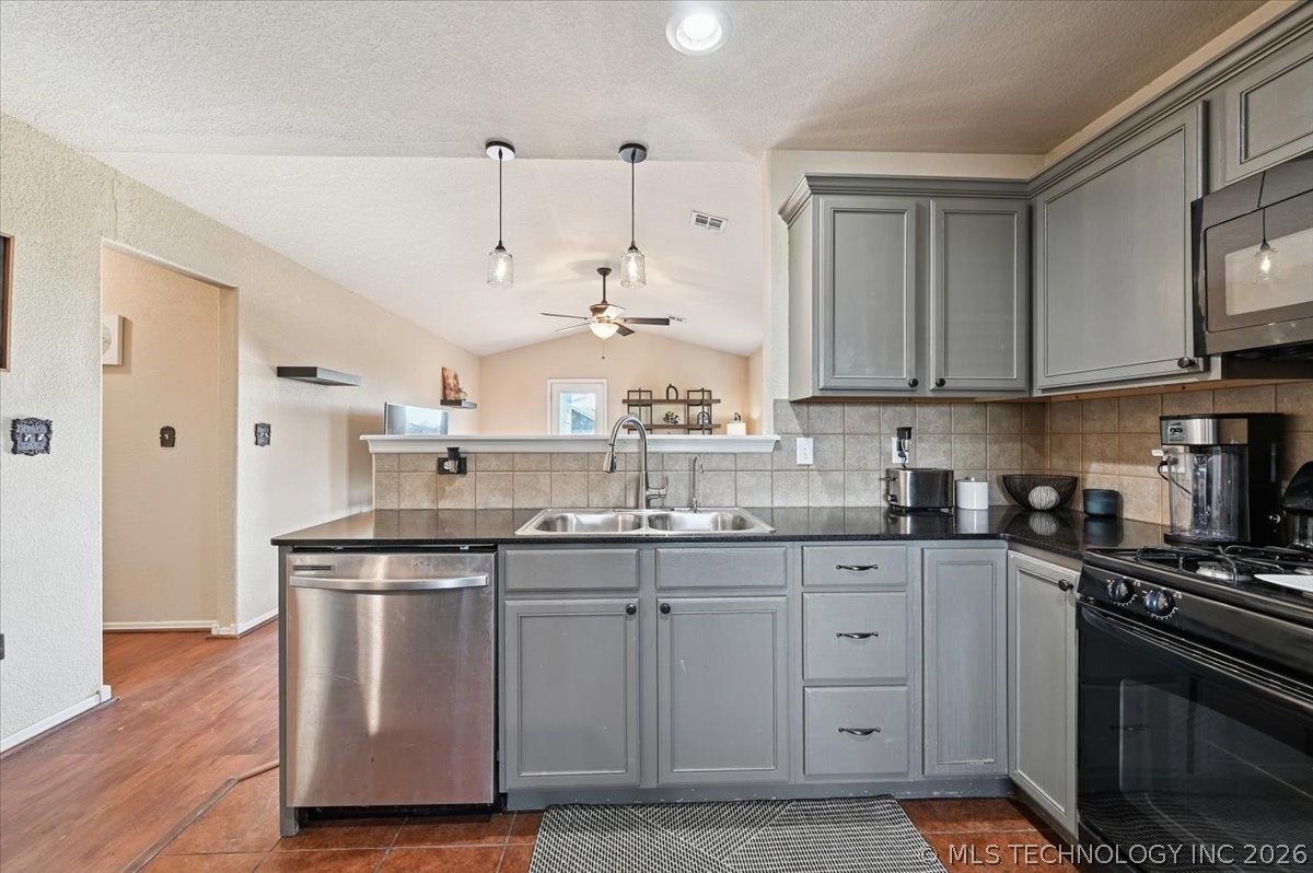 15148 E 108th Place N Owasso OK 74055