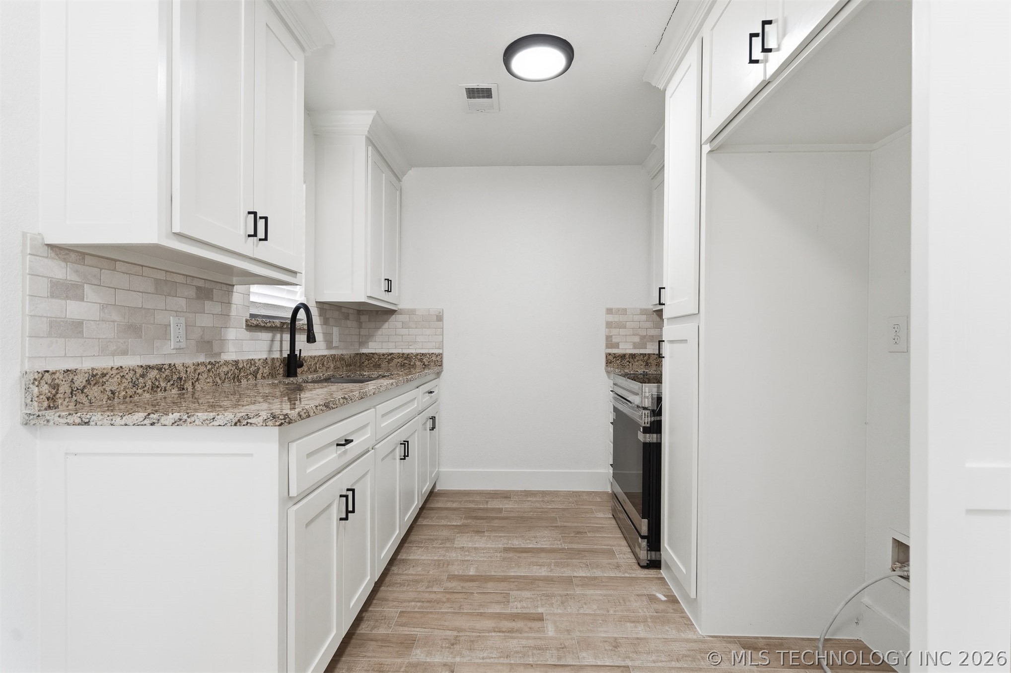 606 W Cherokee Street Marietta OK 73448