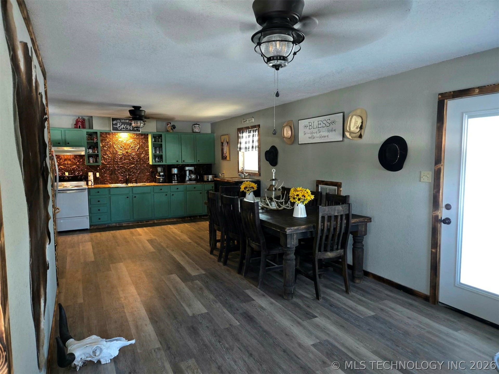 181002 Apache Road Rattan OK 74562
