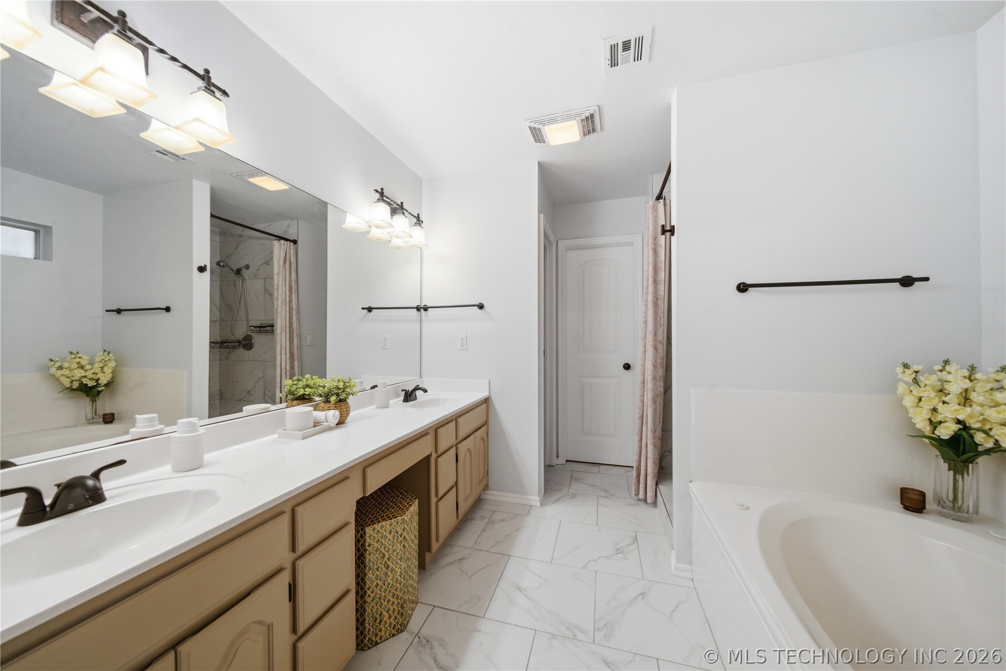 4434 W Toledo Court S Broken Arrow OK 74012
