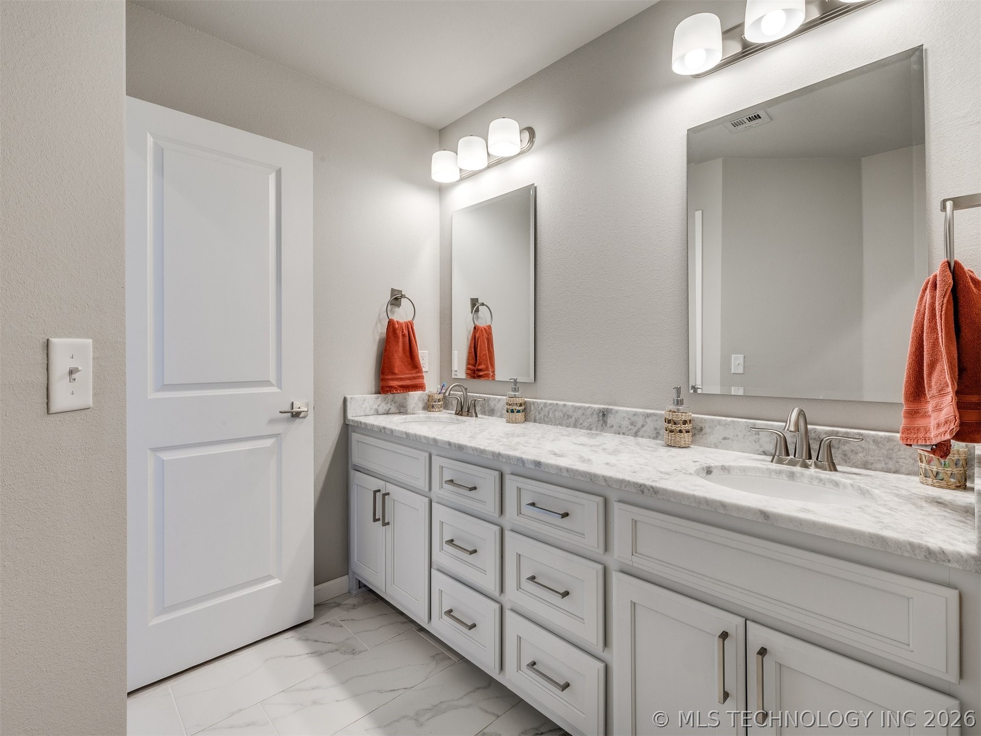 25 W 166th Place S Glenpool OK 74033