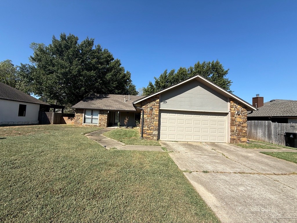 400 S Hemlock Avenue Broken Arrow OK 74012