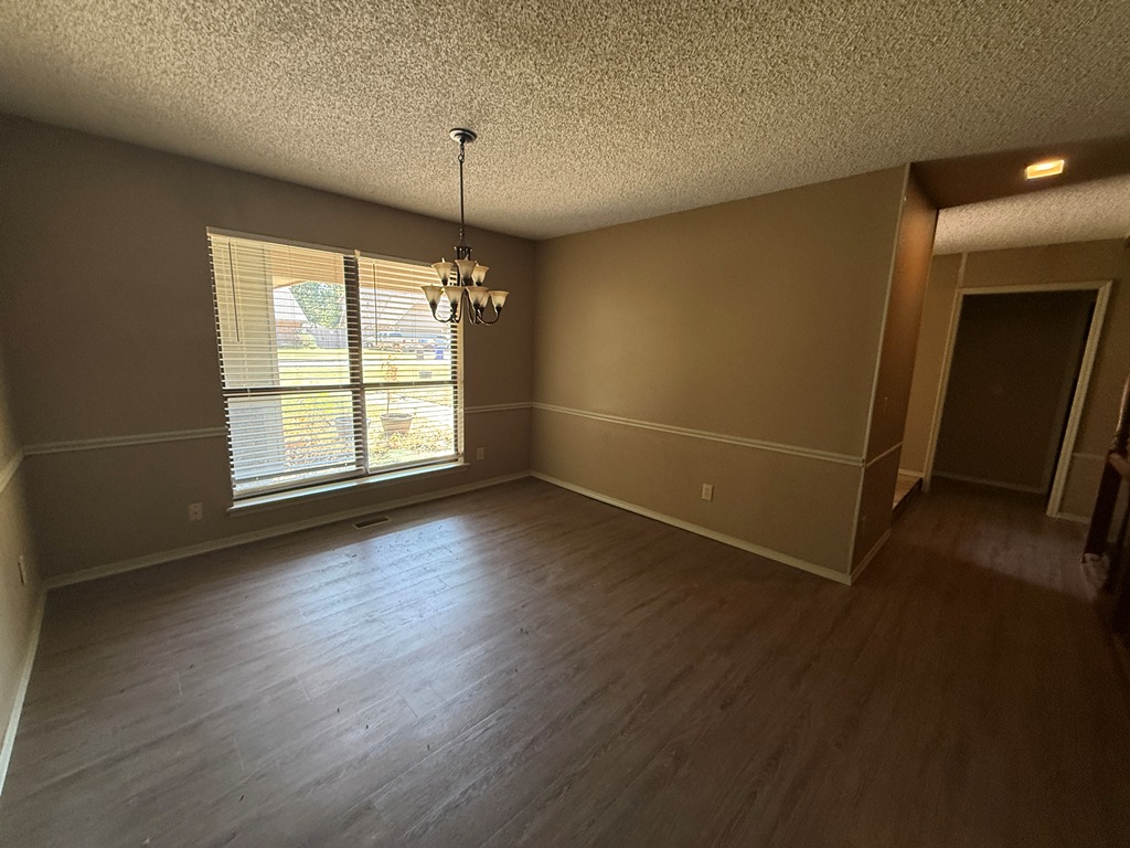 400 S Hemlock Avenue Broken Arrow OK 74012