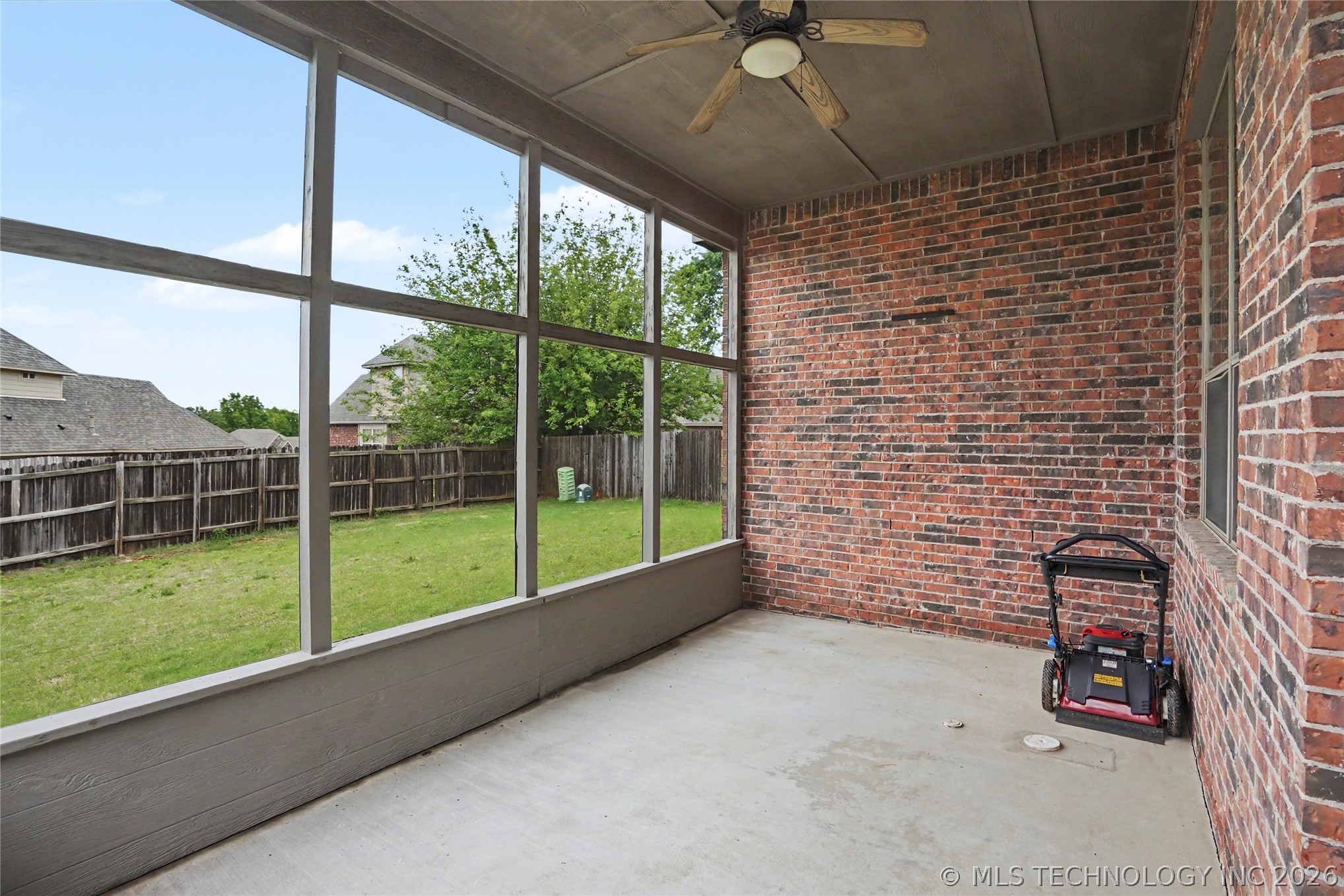1004 W Elmira Street Broken Arrow OK 74012
