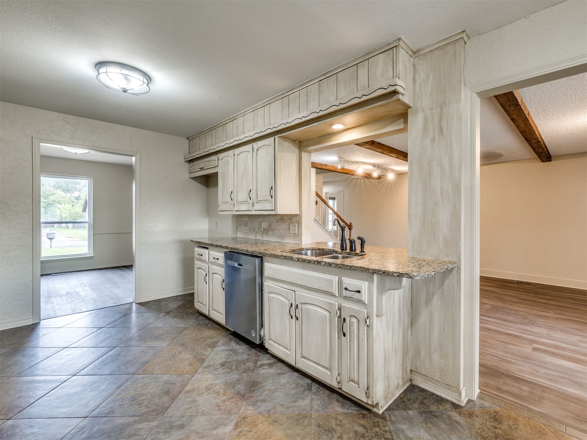 7428 E 70th Street Tulsa OK 74133