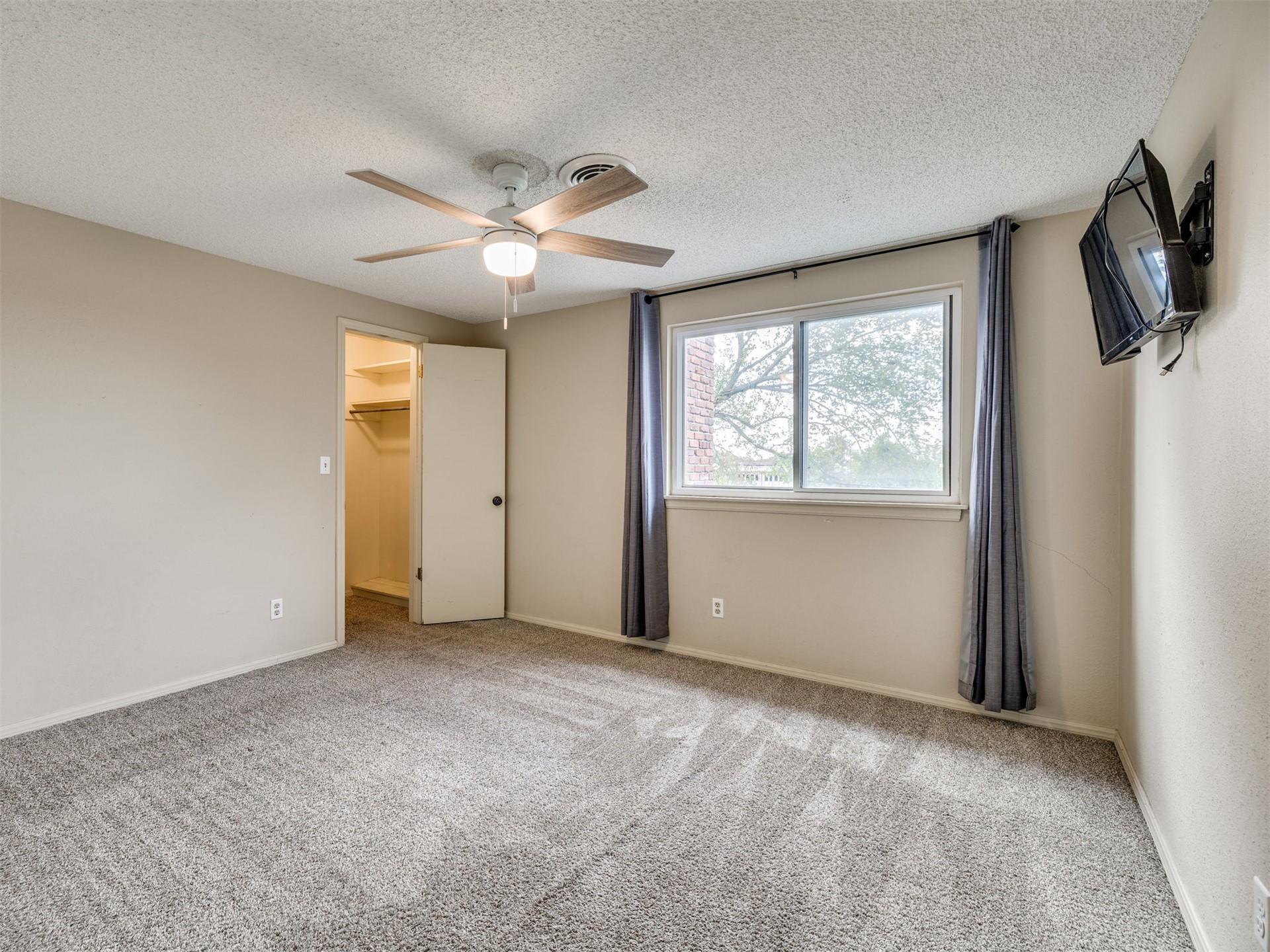 7428 E 70th Street Tulsa OK 74133