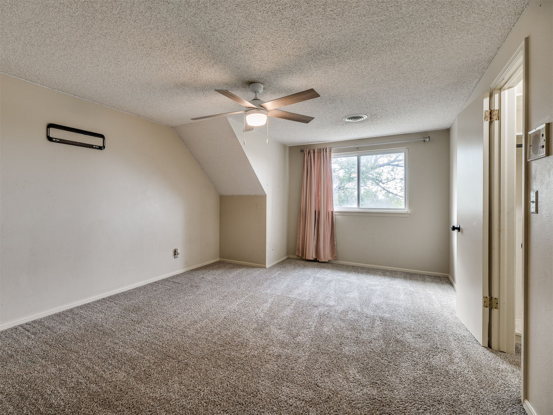 7428 E 70th Street Tulsa OK 74133
