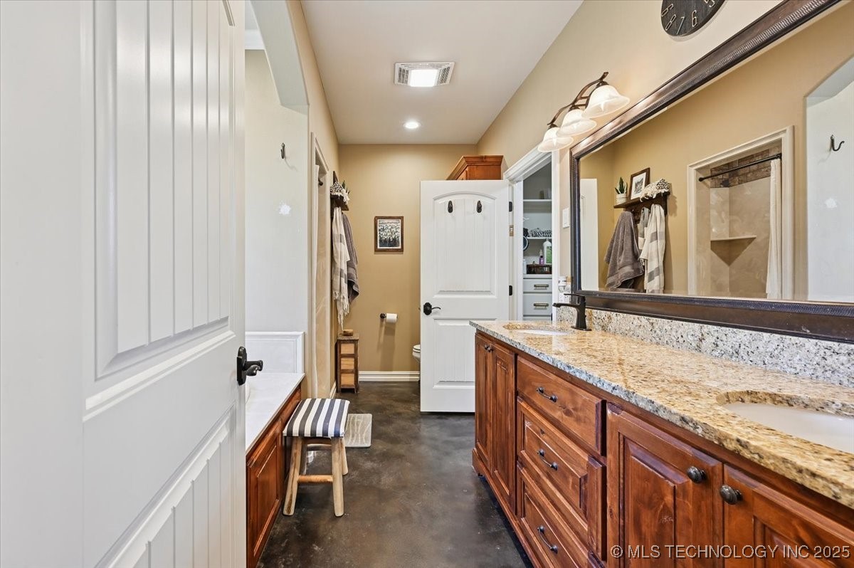 121 Quanah Road Fort Gibson OK 74434