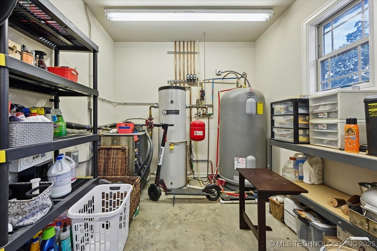 121 Quanah Road Fort Gibson OK 74434