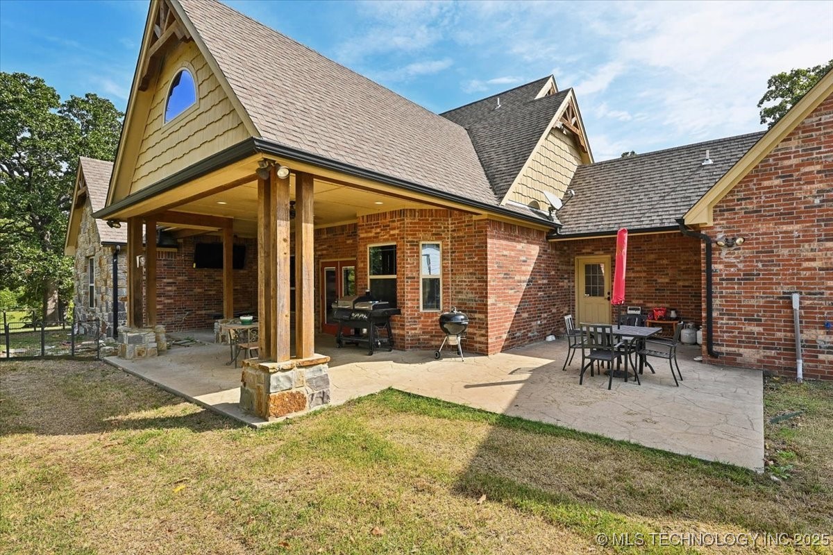 121 Quanah Road Fort Gibson OK 74434