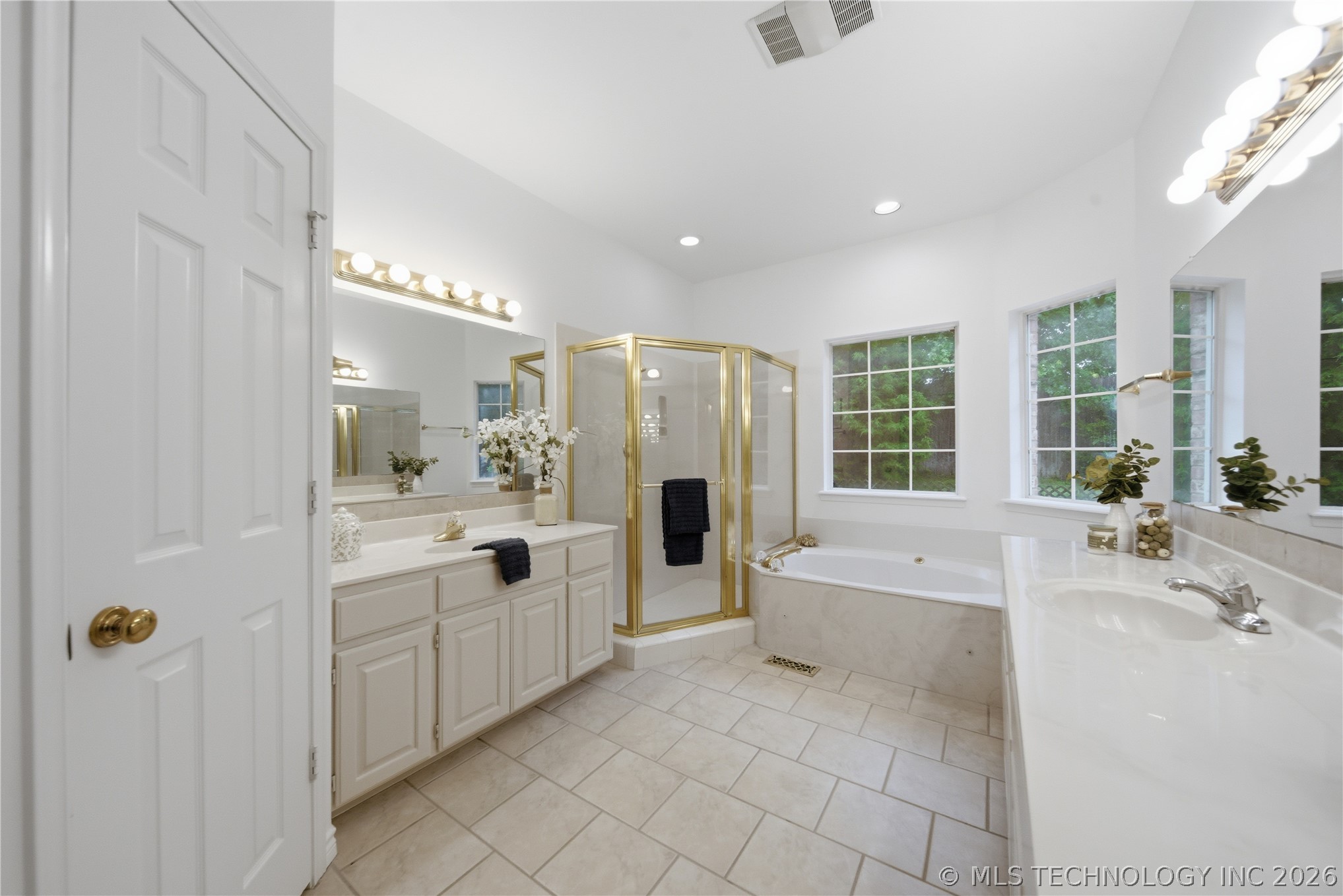 9906 E 85th Place Tulsa OK 74133