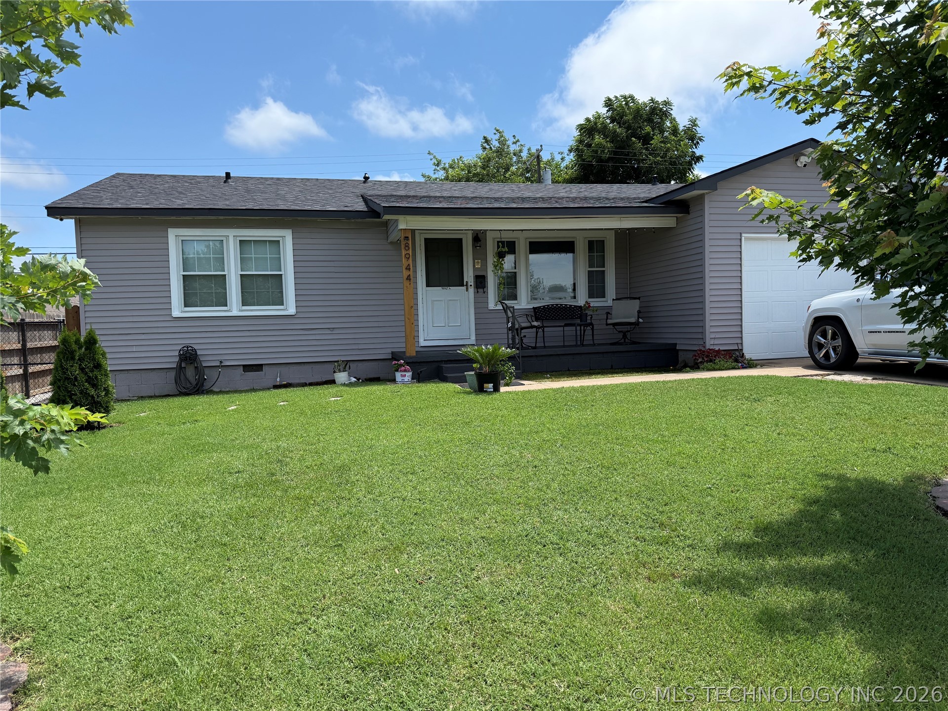 8944 E Newton Street Tulsa OK 74115