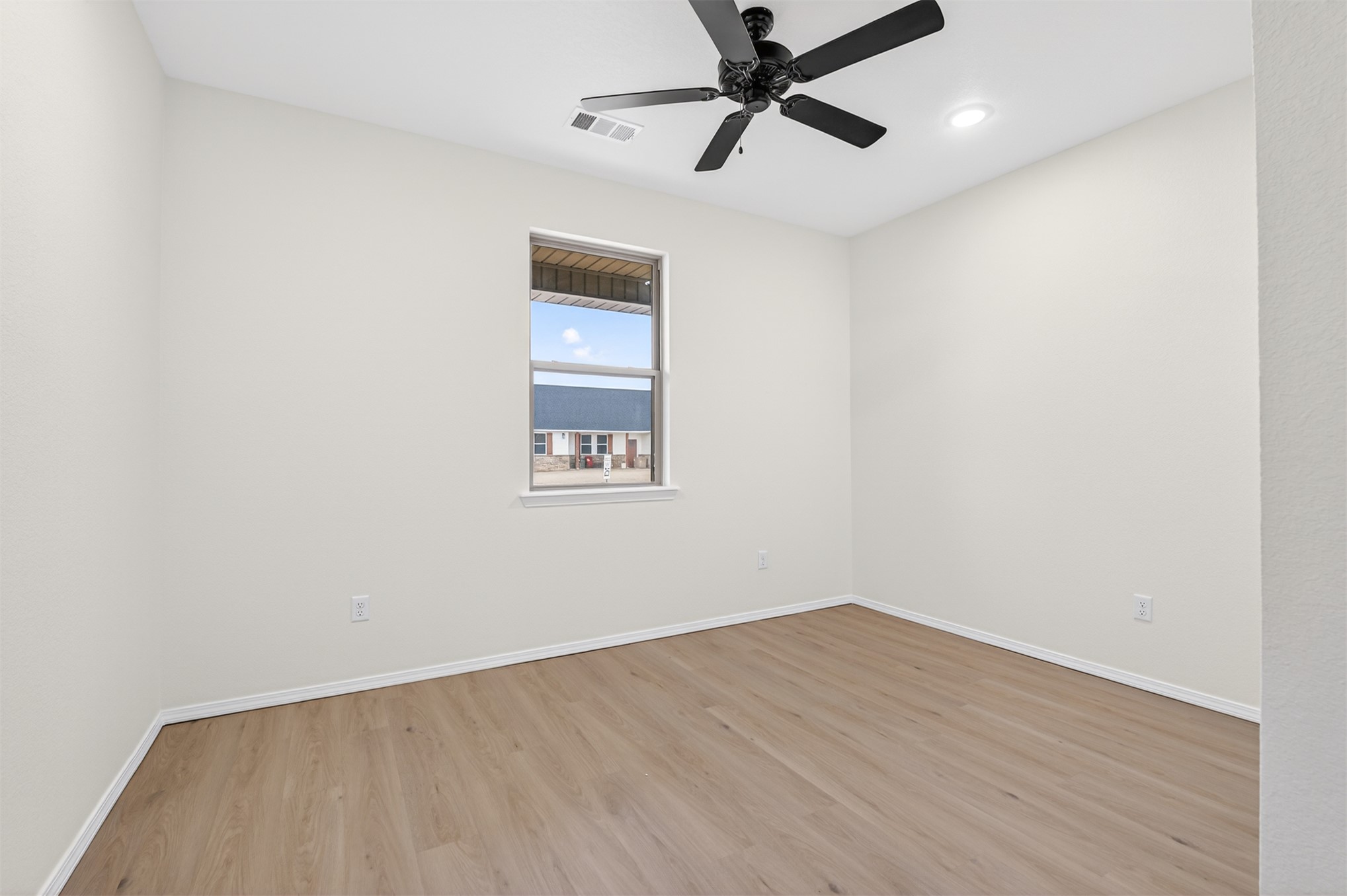 124 Countryside Way Pocola OK 74902