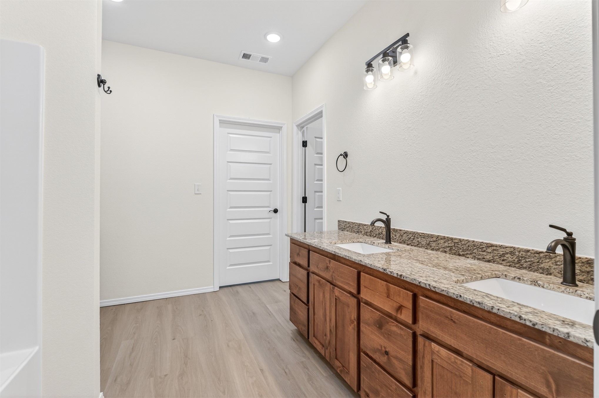 124 Countryside Way Pocola OK 74902