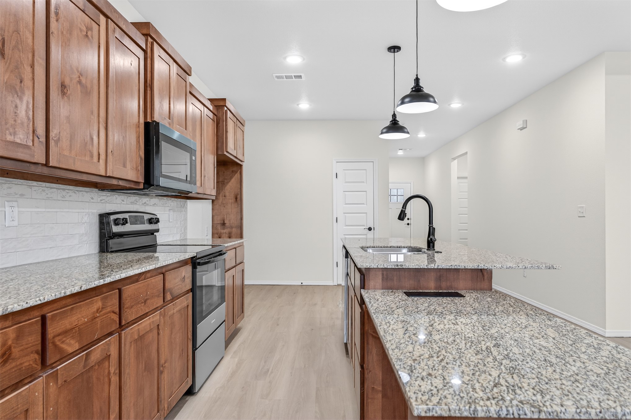 124 Countryside Way Pocola OK 74902