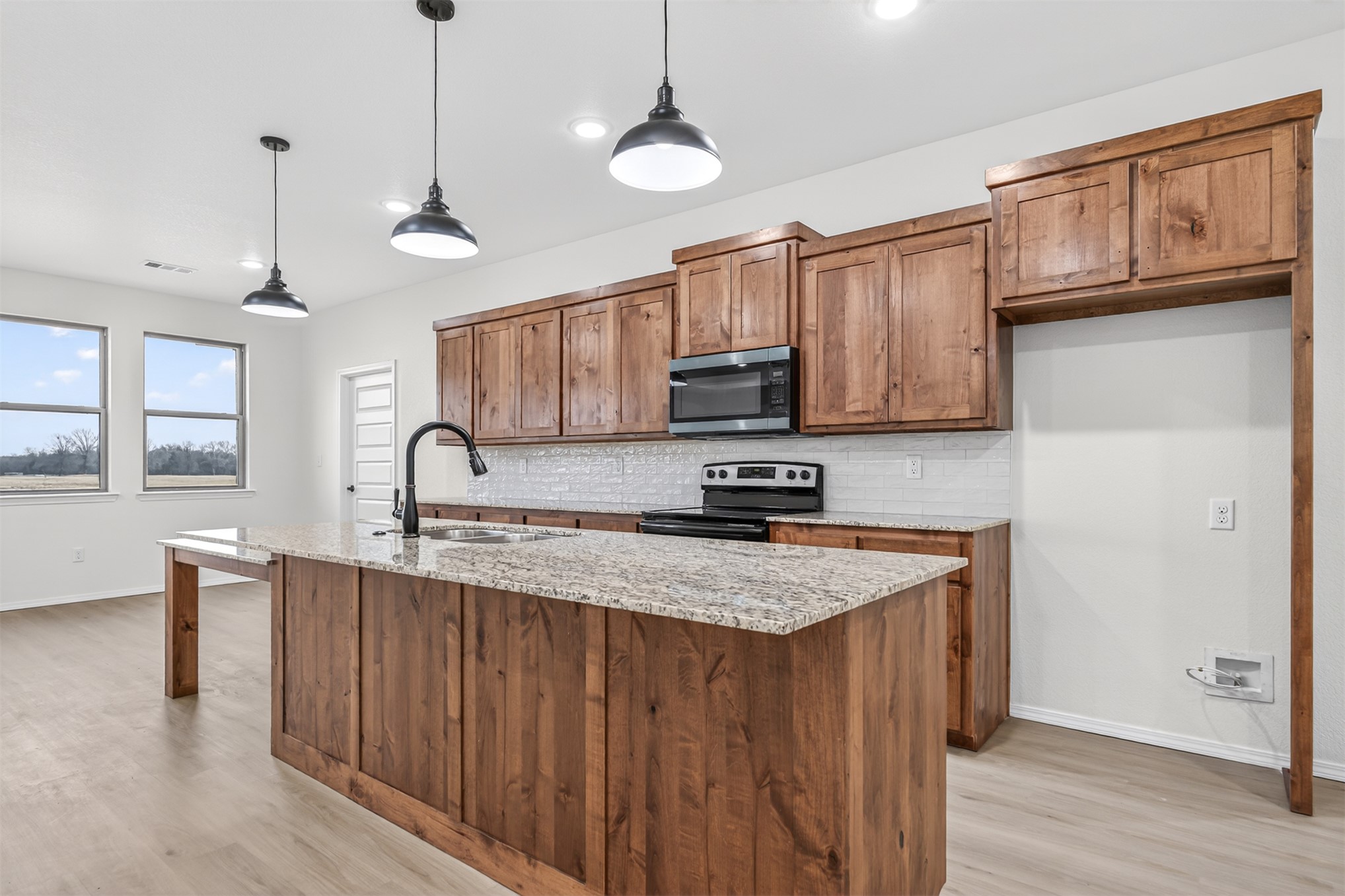 124 Countryside Way Pocola OK 74902