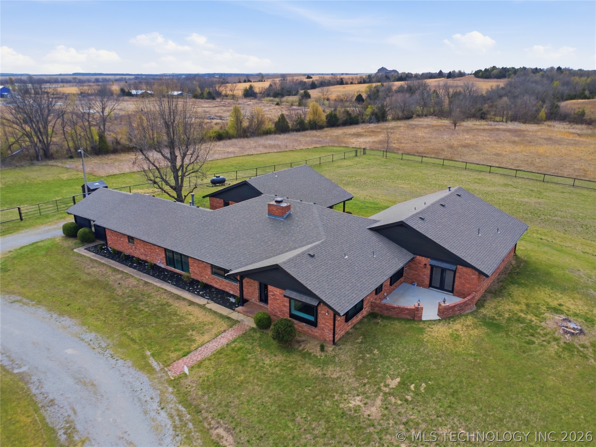 402691 W 2400 Road Bartlesville OK 74006