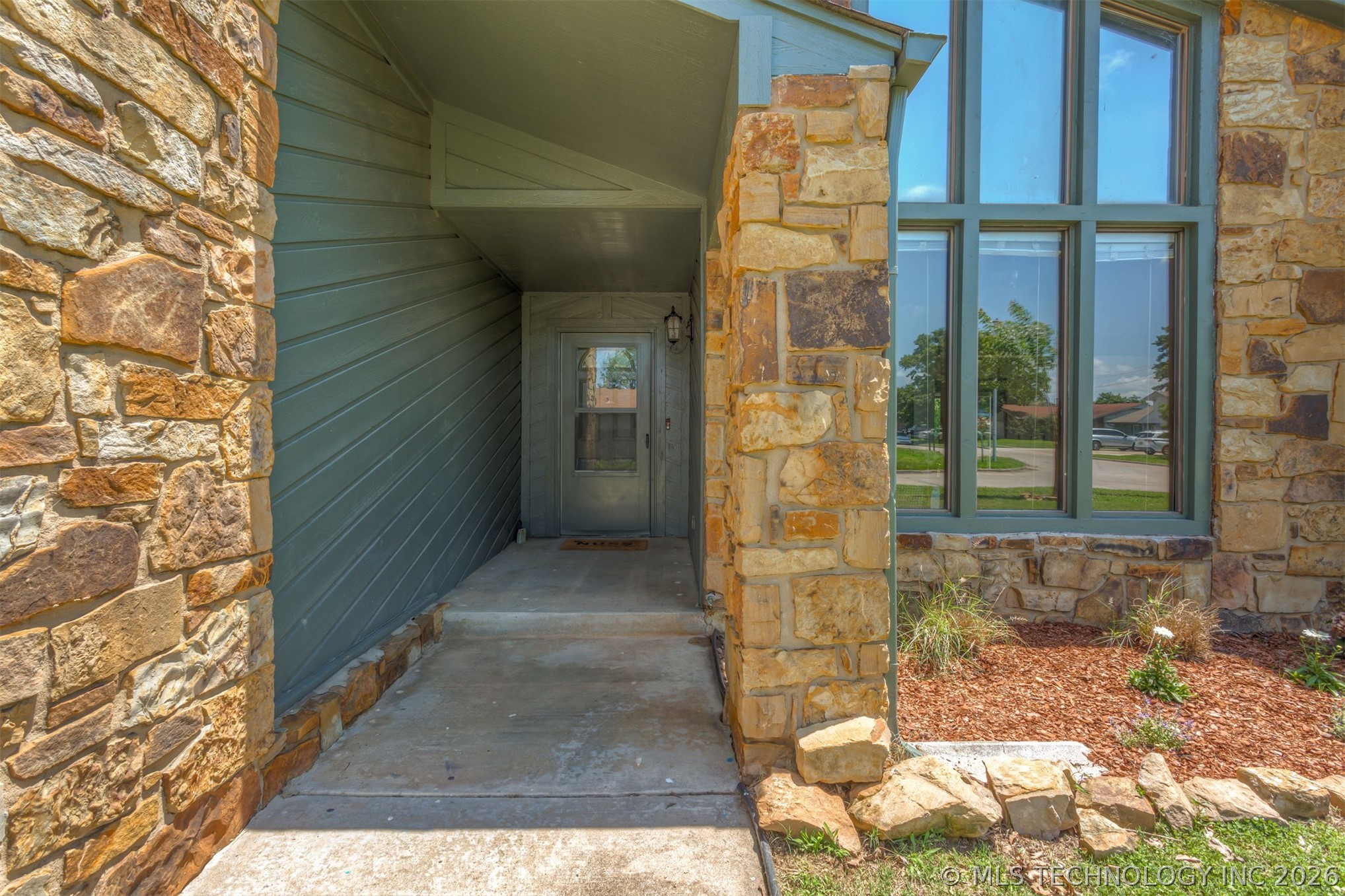 1701 N Eucalyptus Avenue Broken Arrow OK 74012