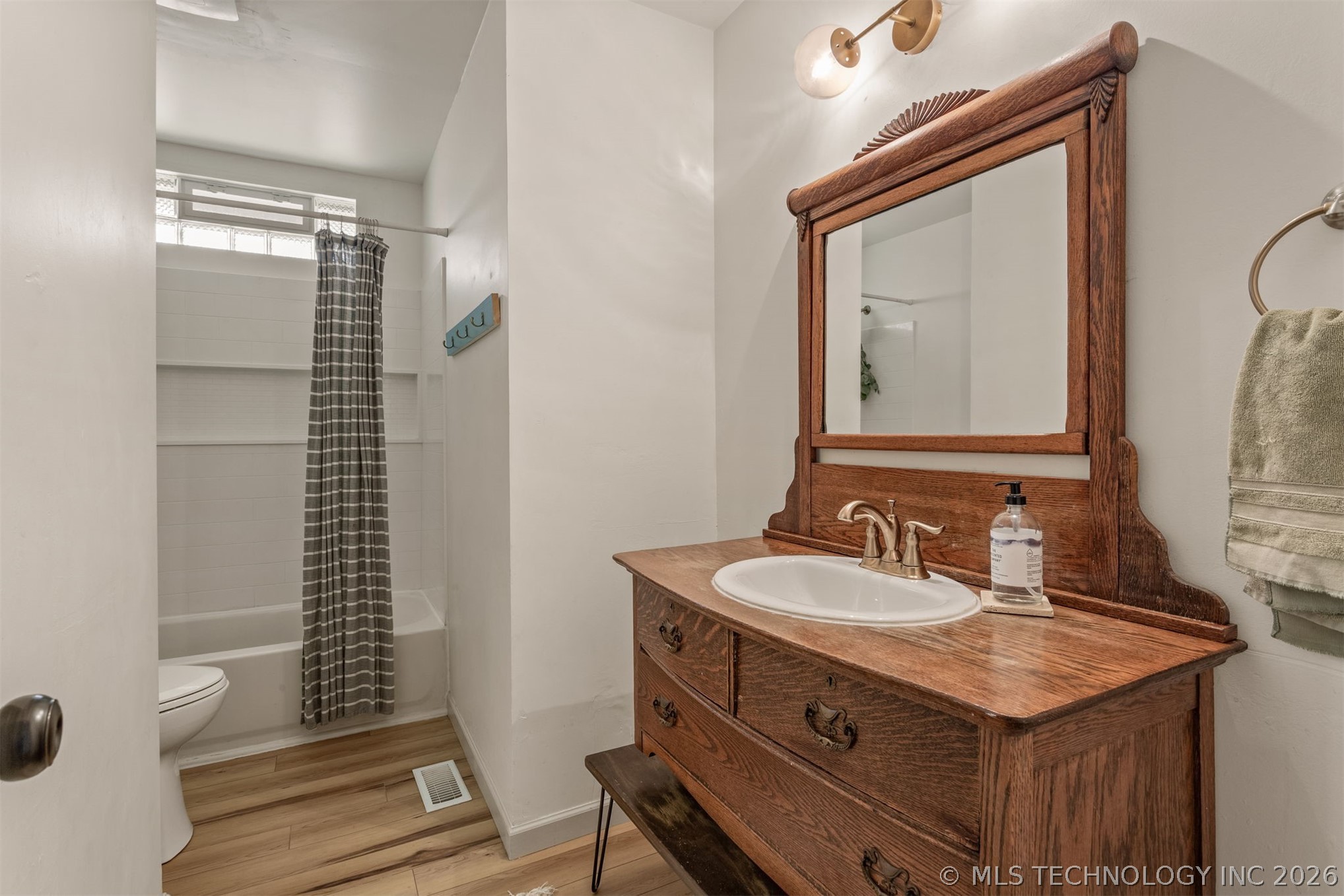 1701 N Eucalyptus Avenue Broken Arrow OK 74012