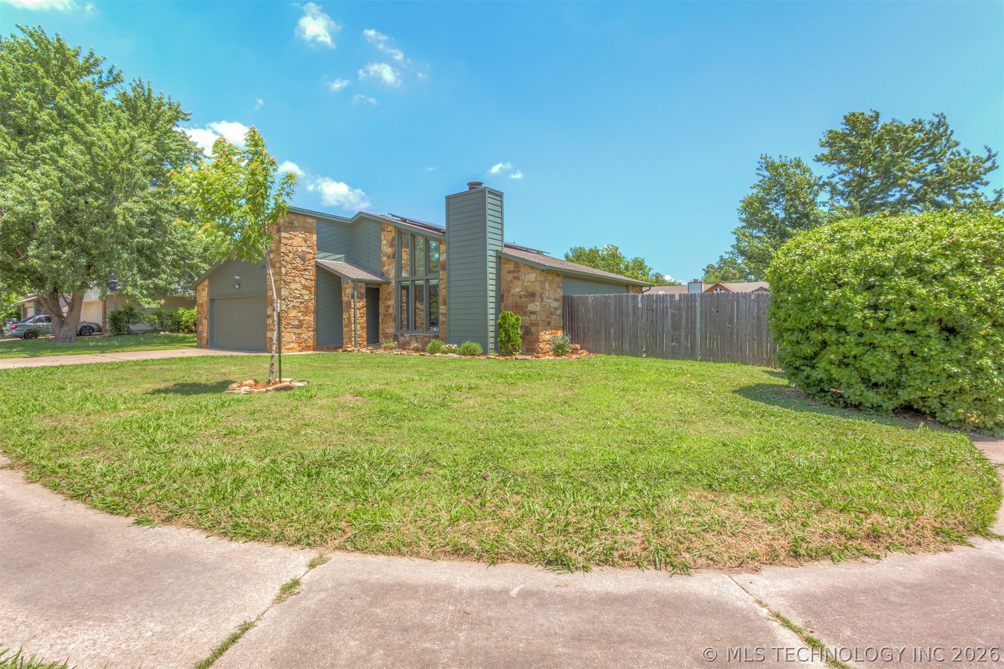 1701 N Eucalyptus Avenue Broken Arrow OK 74012