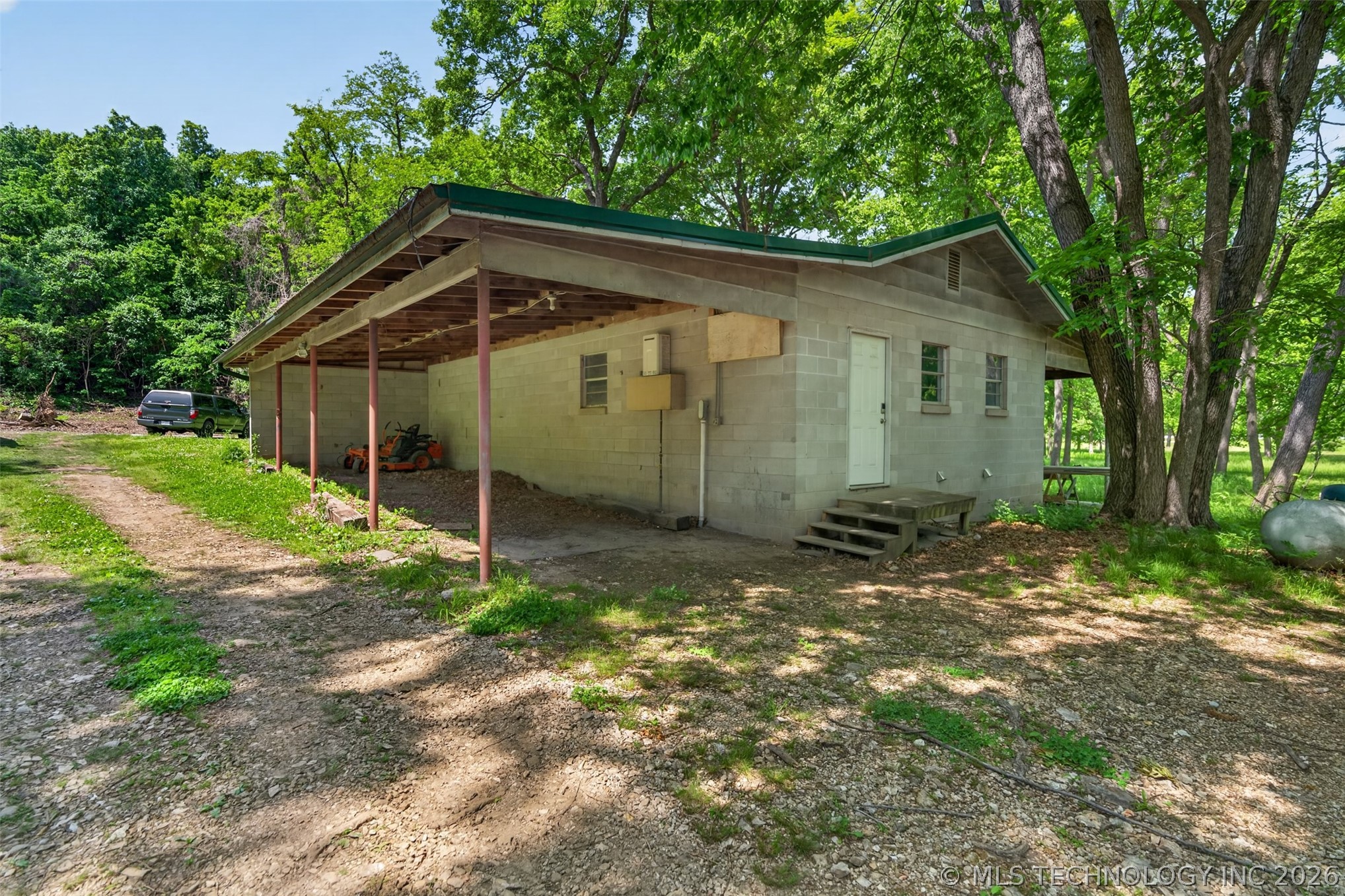 9596 N 447 Road Spavinaw OK 74366