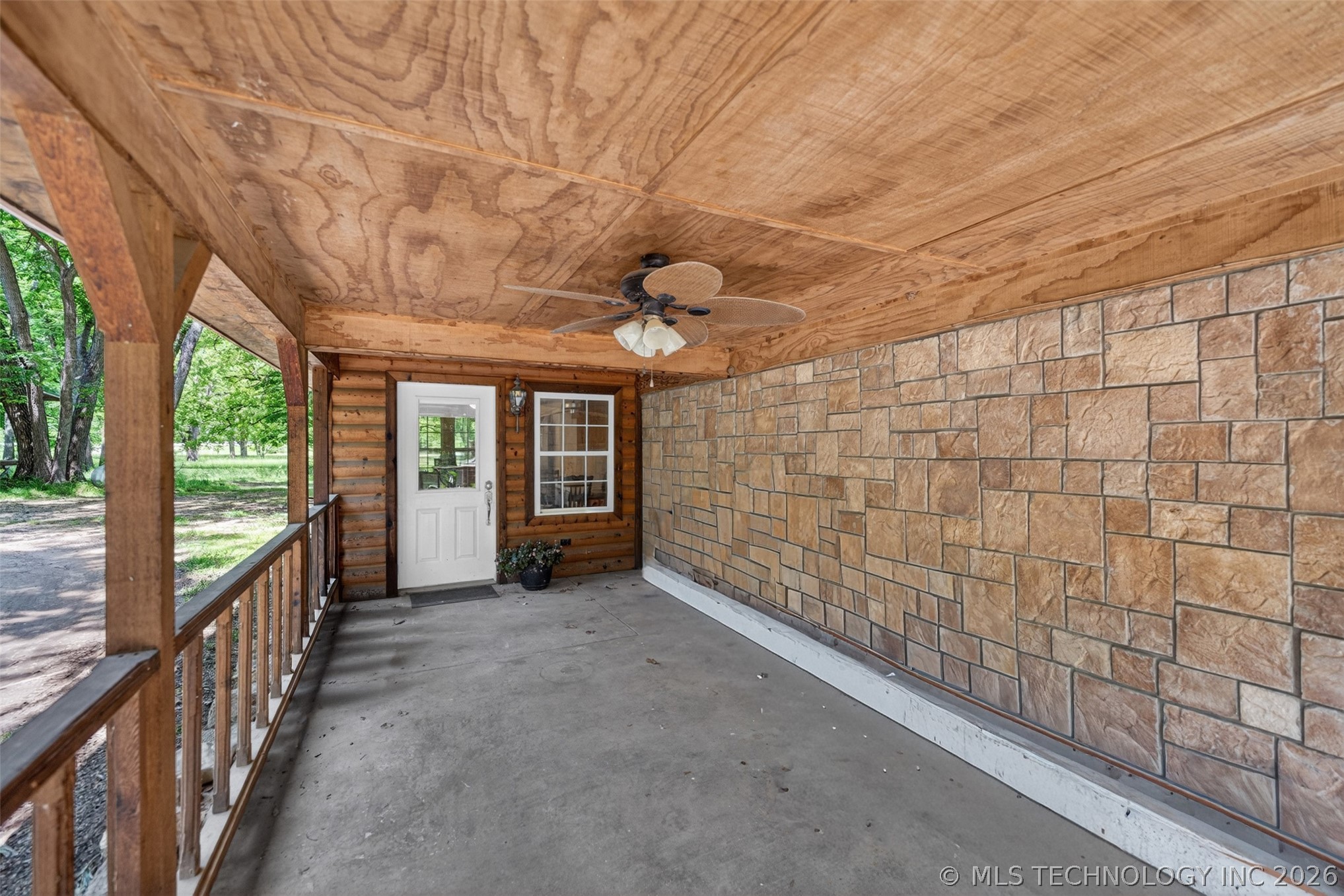 9596 N 447 Road Spavinaw OK 74366