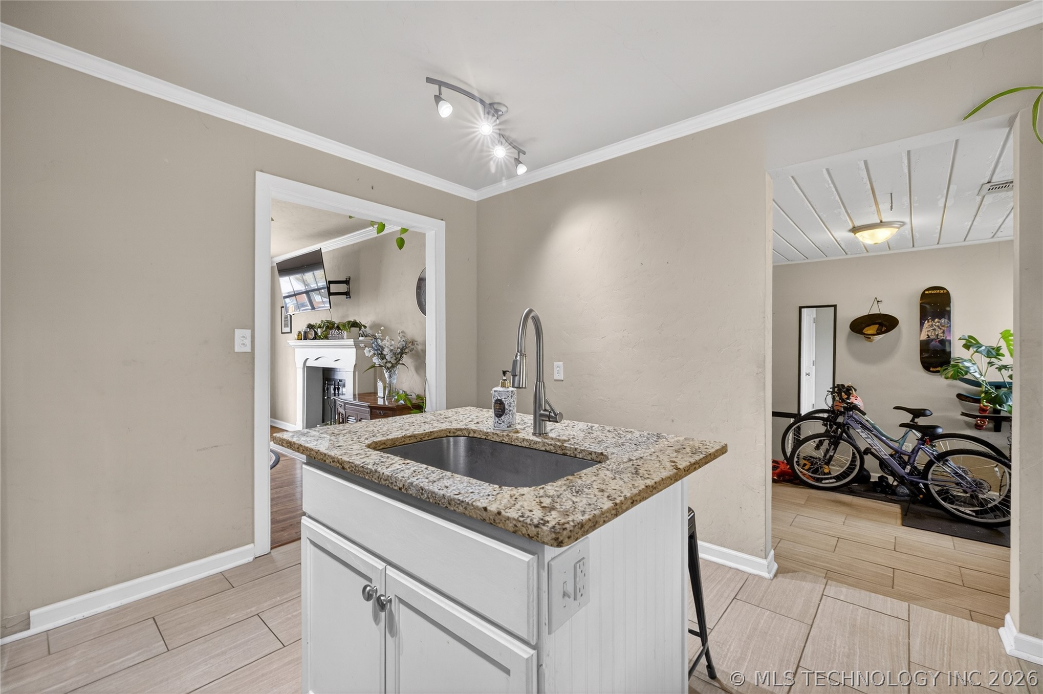 903 S Richmond Avenue Tulsa OK 74112
