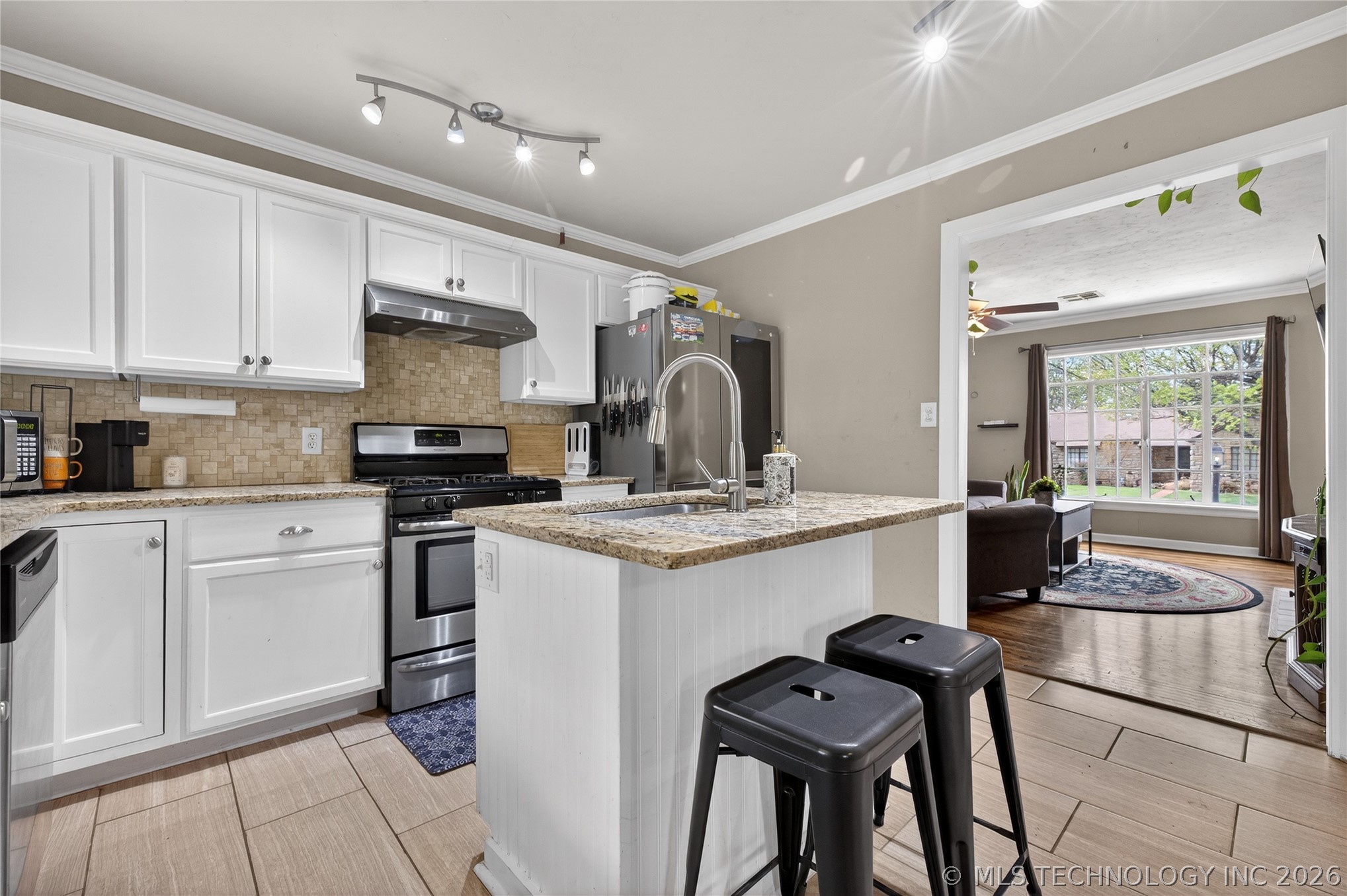 903 S Richmond Avenue Tulsa OK 74112