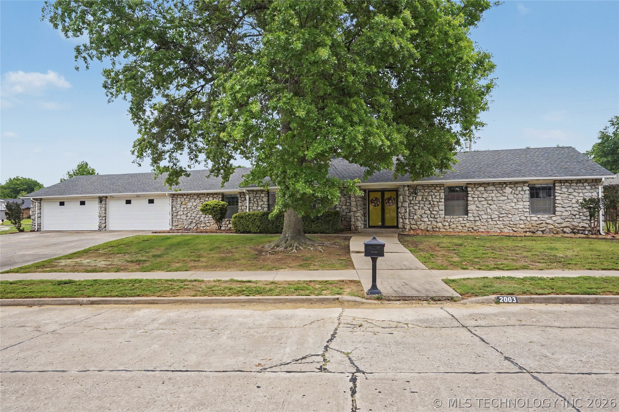 2003 N Main Street Owasso OK 74055
