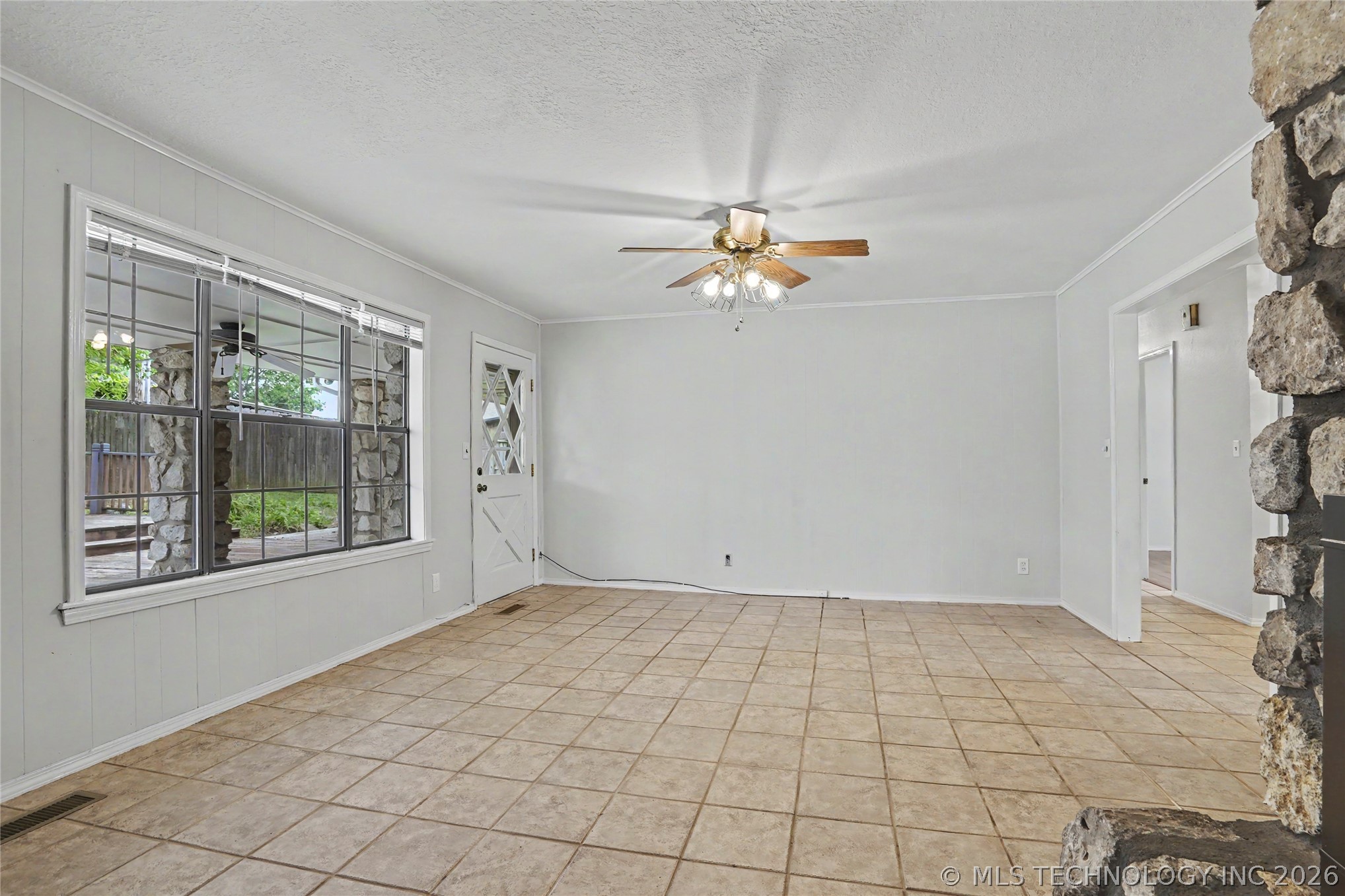 2003 N Main Street Owasso OK 74055