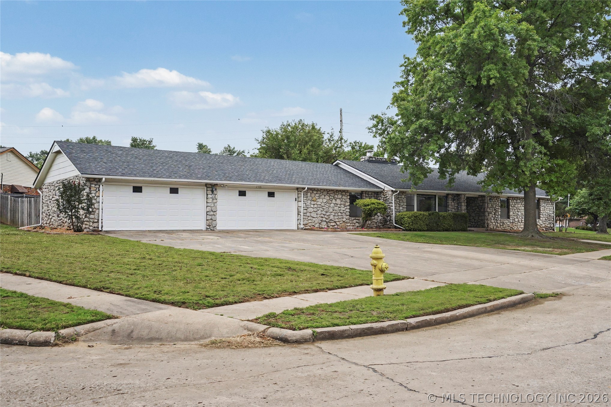 2003 N Main Street Owasso OK 74055