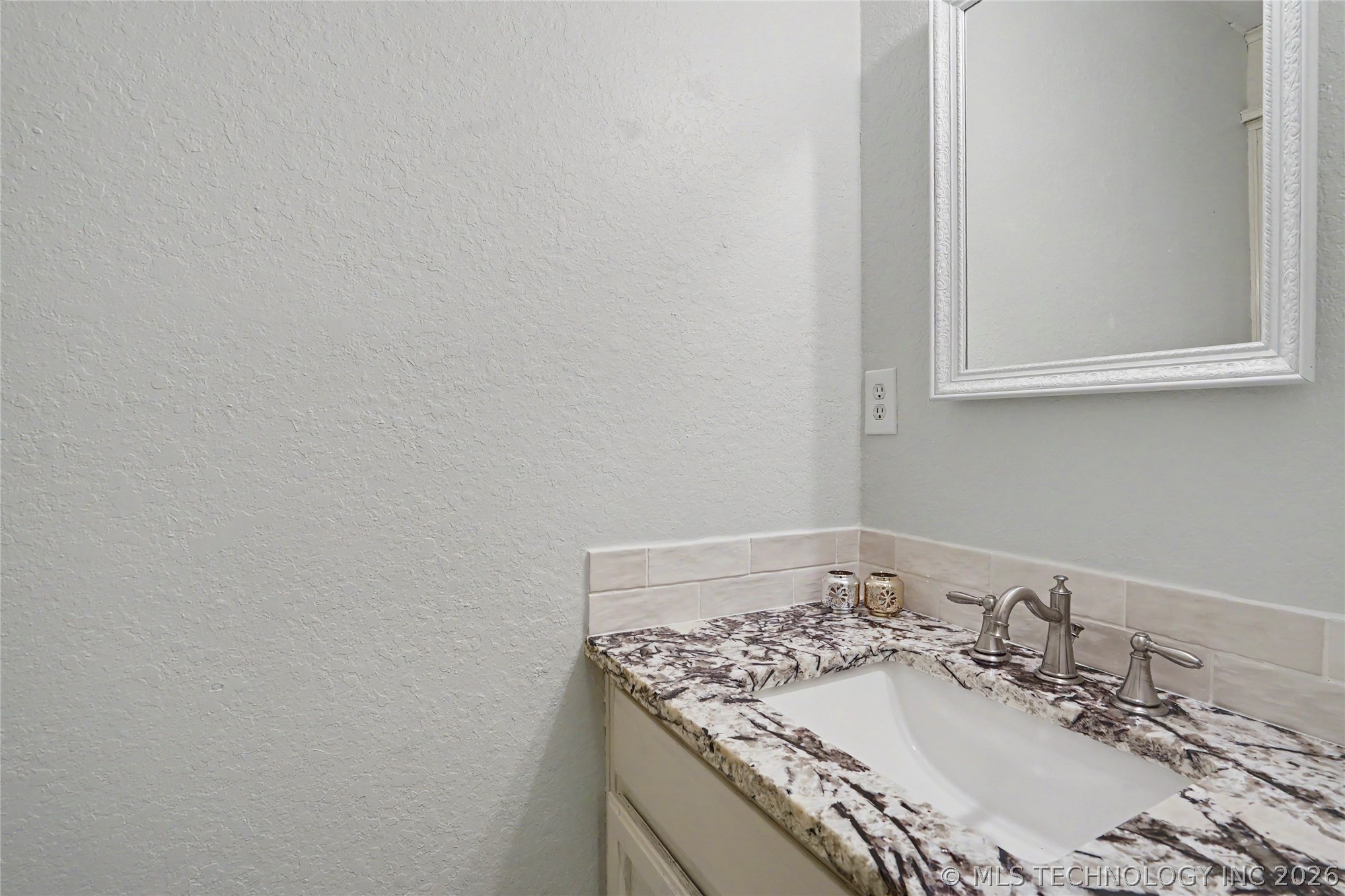 2003 N Main Street Owasso OK 74055