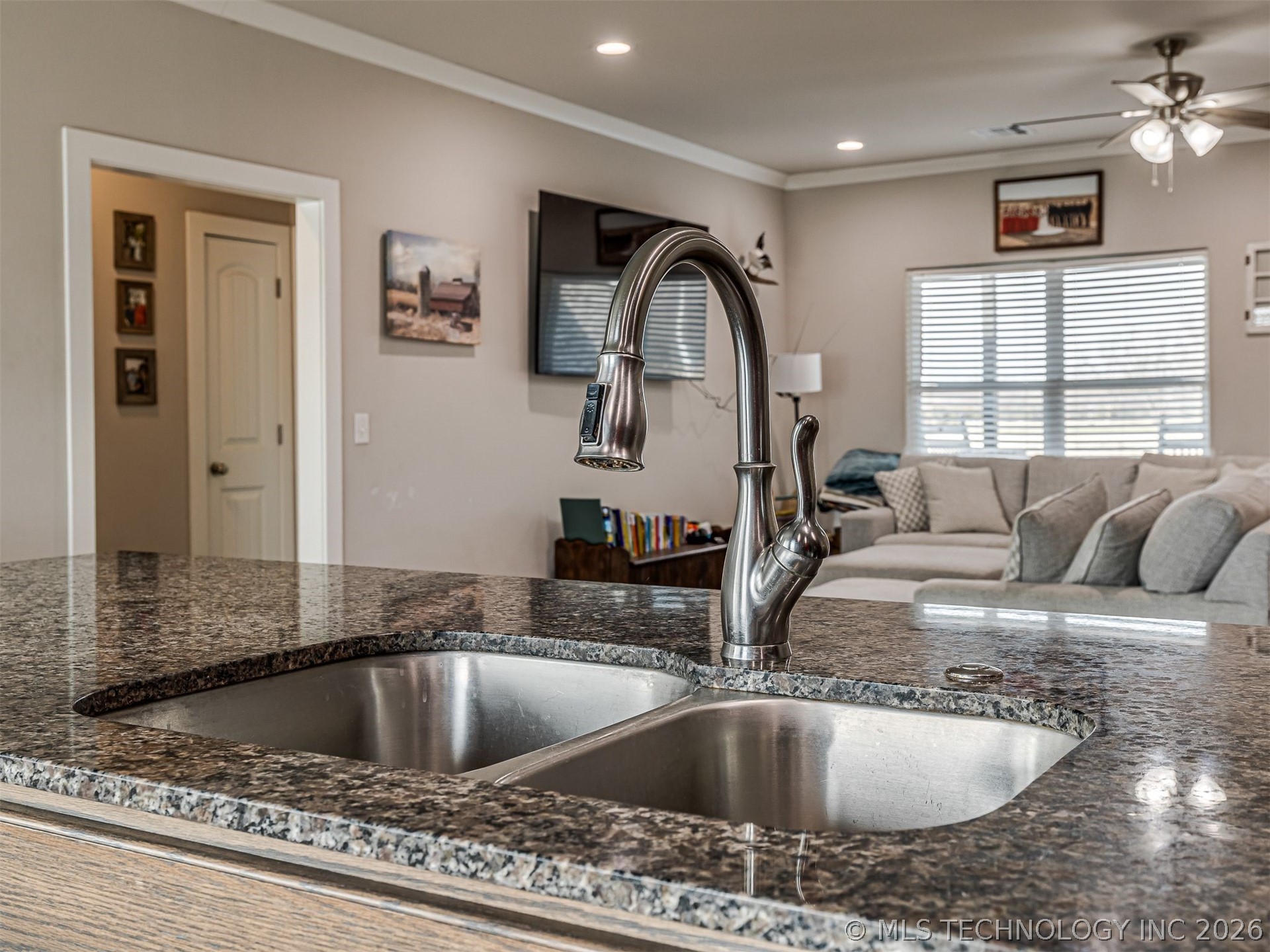 11951 N Oswego Avenue Sperry OK 74073
