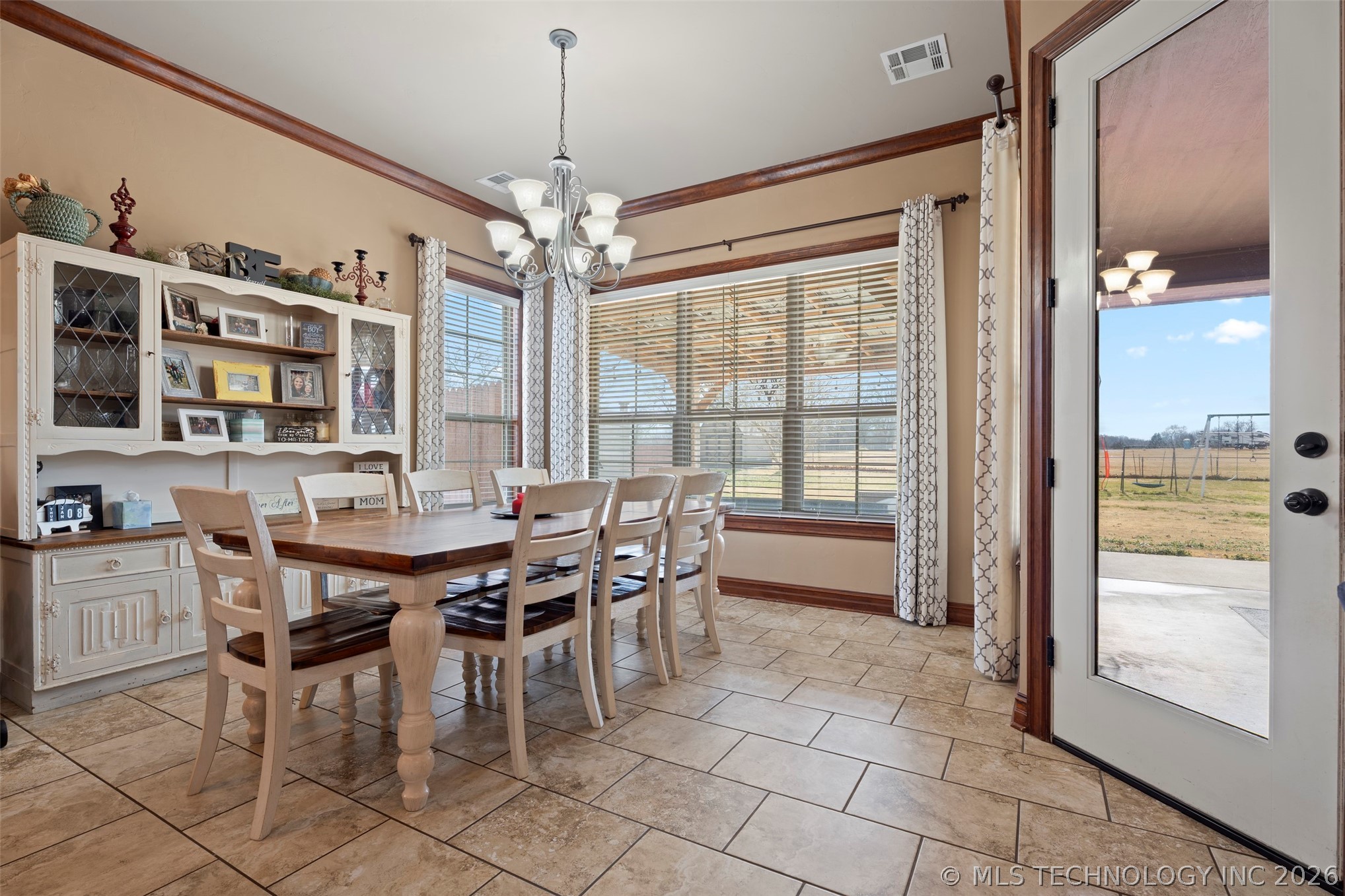 61521 E 266 Road Grove OK 74344