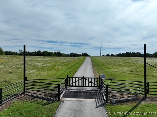 4100 N 430 Road Locust Grove OK 74352