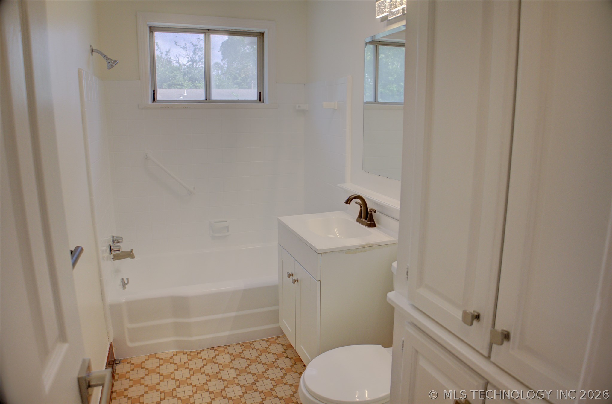 5789 E 26th Street Tulsa OK 74114