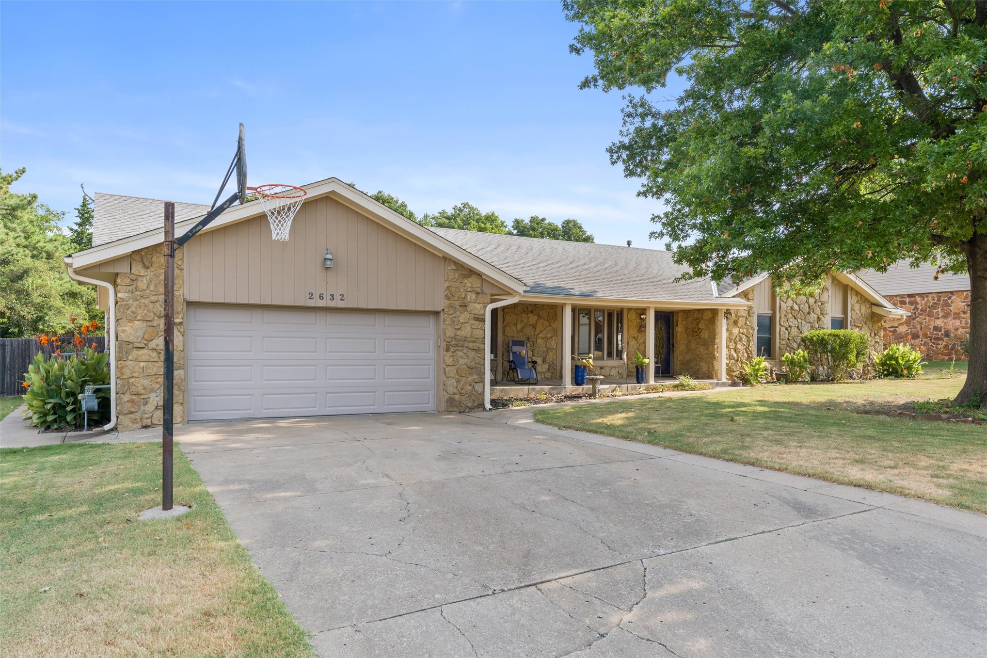2632 Williamsburg Street Bartlesville OK 74006
