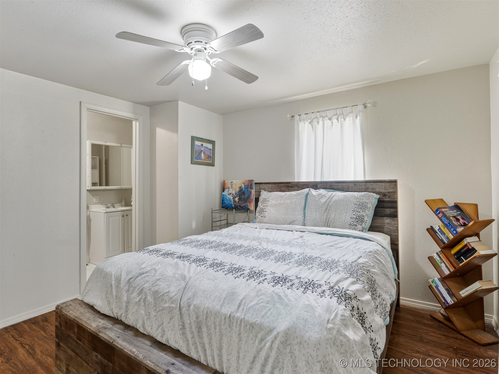 1215 E Beverly Ada OK 74820