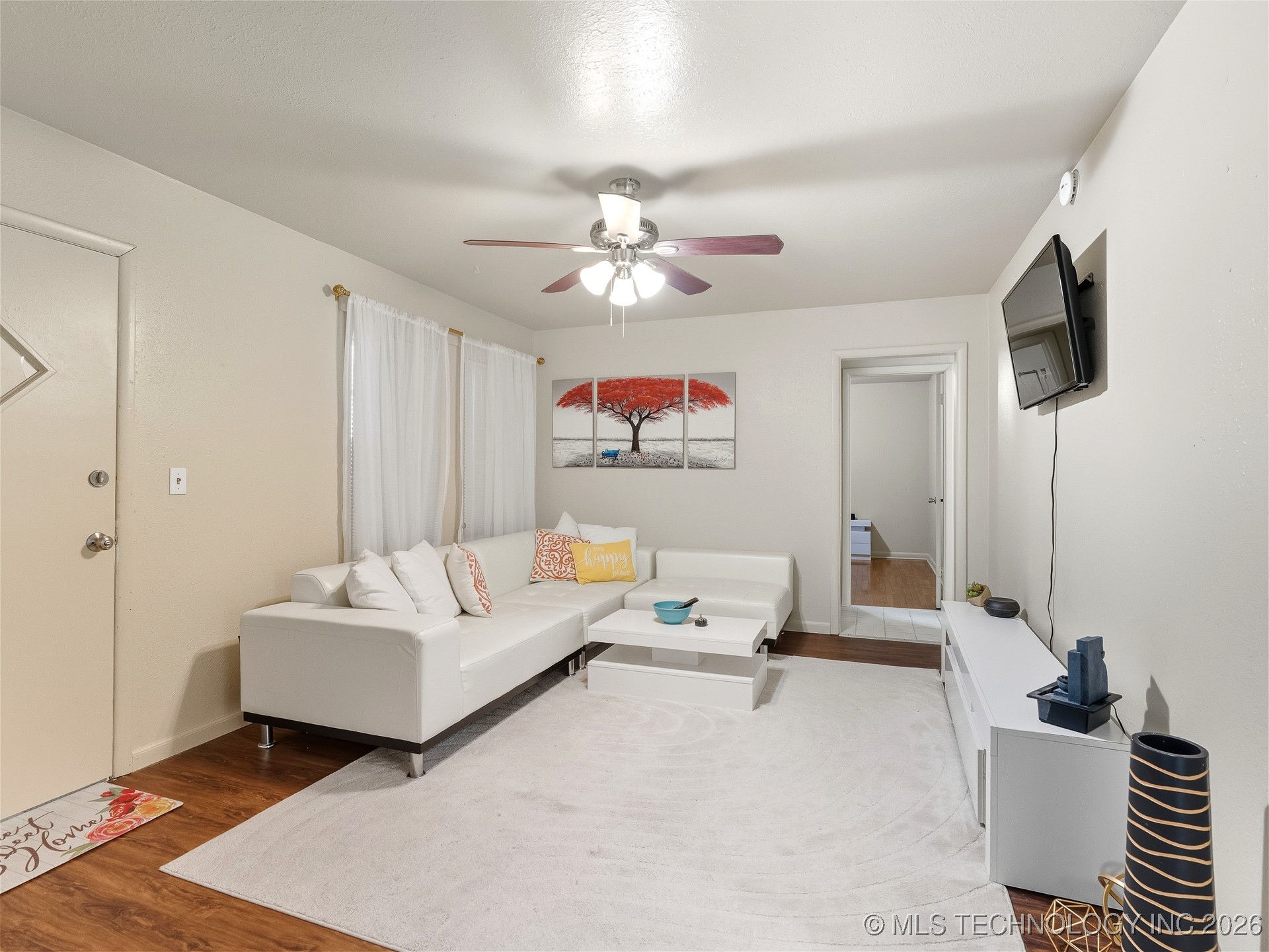 1215 E Beverly Ada OK 74820