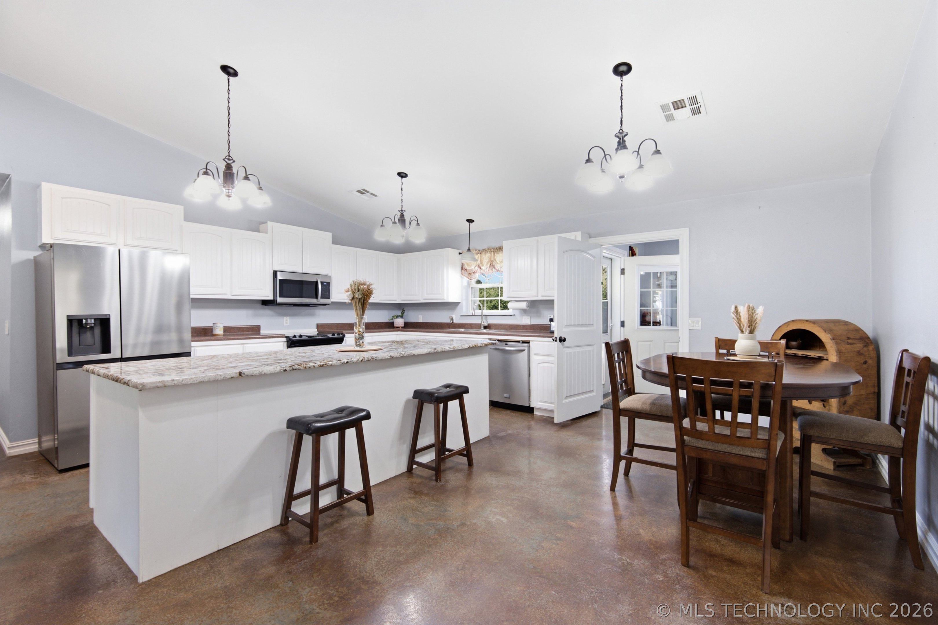 233 E 113th Street S Oktaha OK 74450