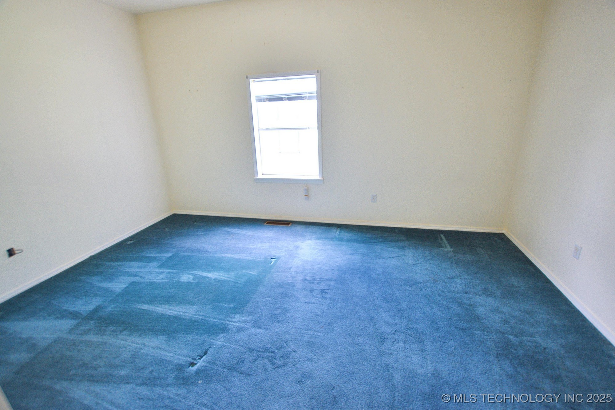 16759 W Burchett Road Tahlequah OK 74464