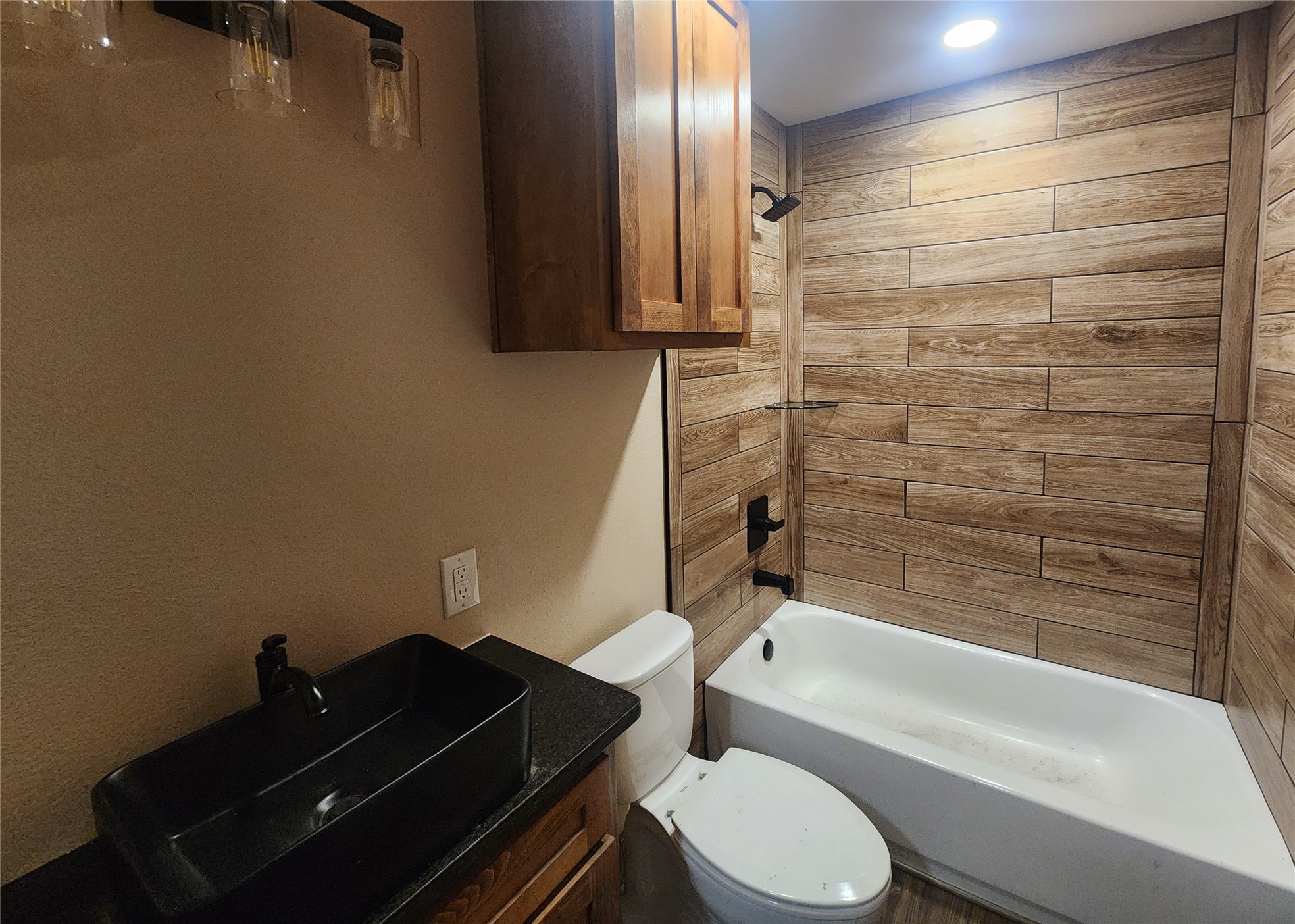682 N Hickory Street Atoka OK 74525